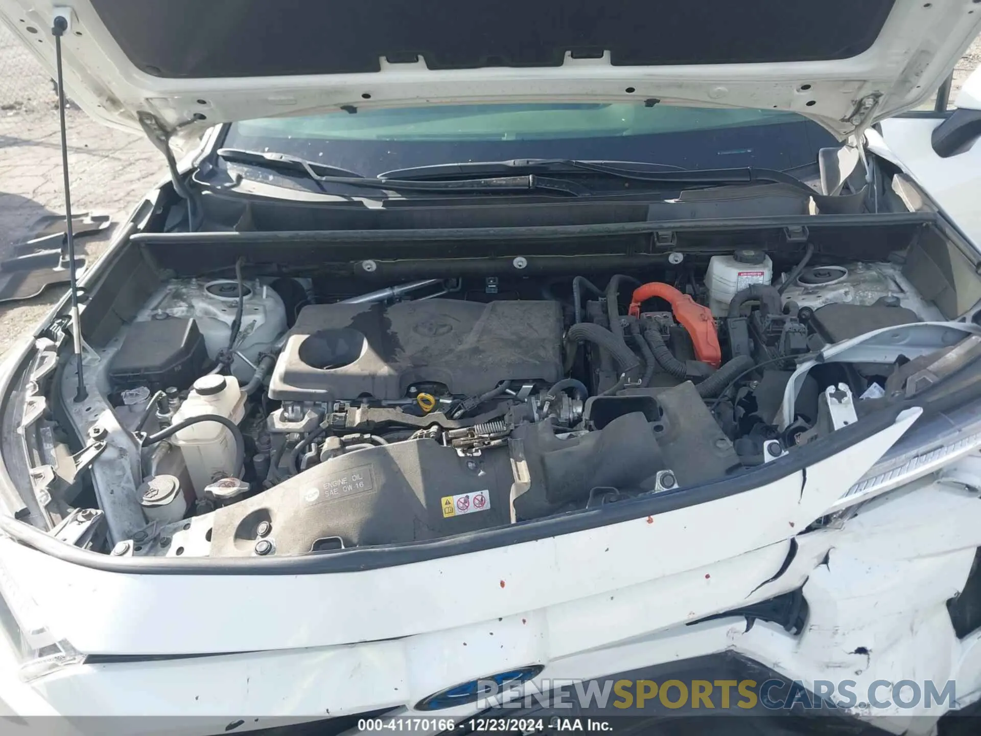 10 fotografías del automóvil dañado JTMB6RFV2ND073661 TOYOTA RAV4 HYBRID 2022