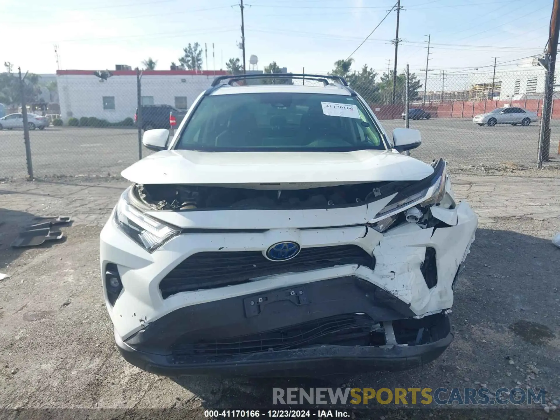 12 fotografías del automóvil dañado JTMB6RFV2ND073661 TOYOTA RAV4 HYBRID 2022