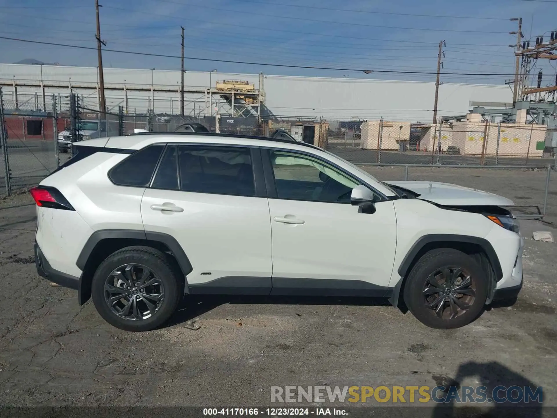 13 fotografías del automóvil dañado JTMB6RFV2ND073661 TOYOTA RAV4 HYBRID 2022