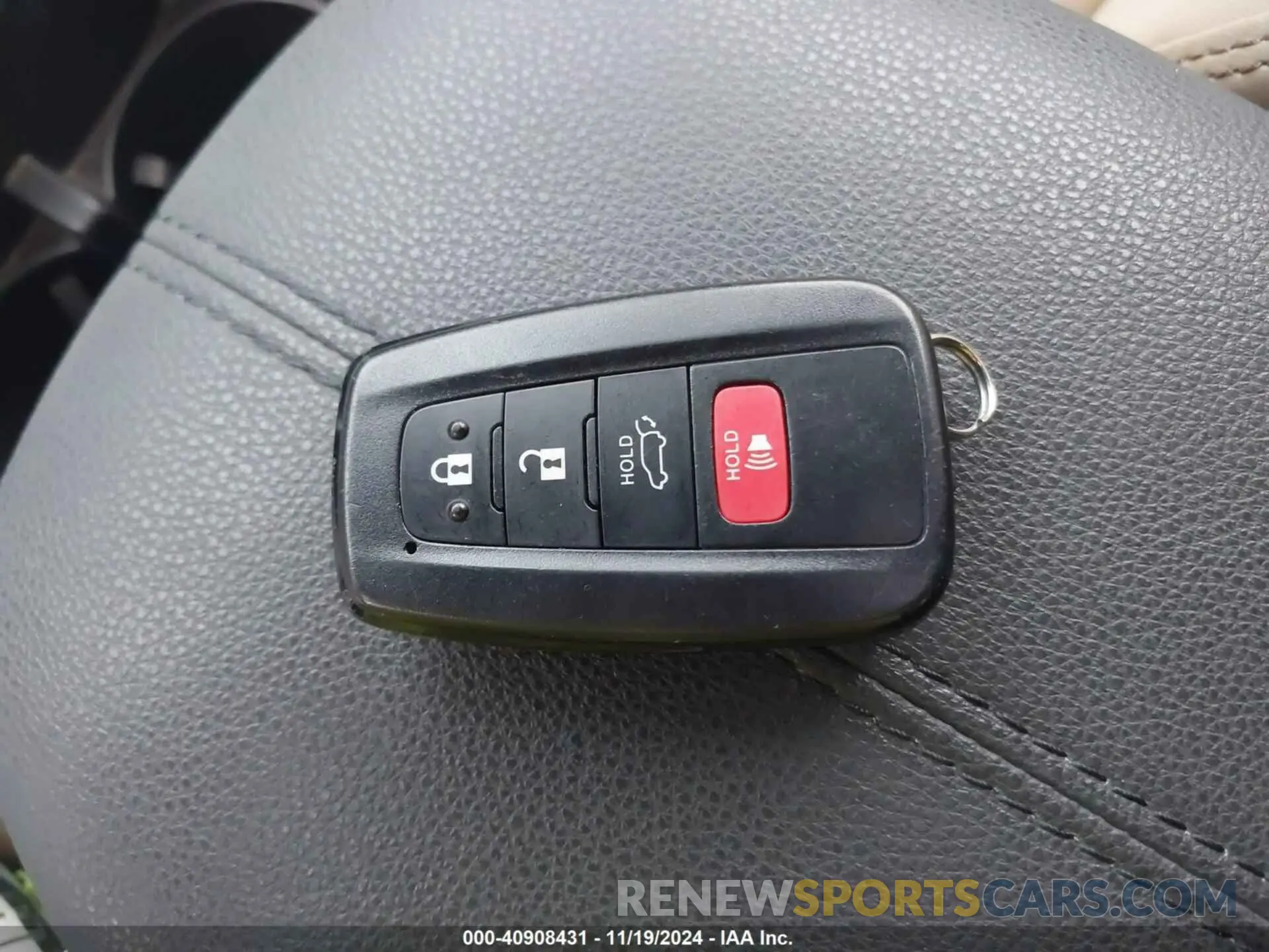 11 fotografías del automóvil dañado JTMB6RFV3ND050728 TOYOTA RAV4 HYBRID 2022