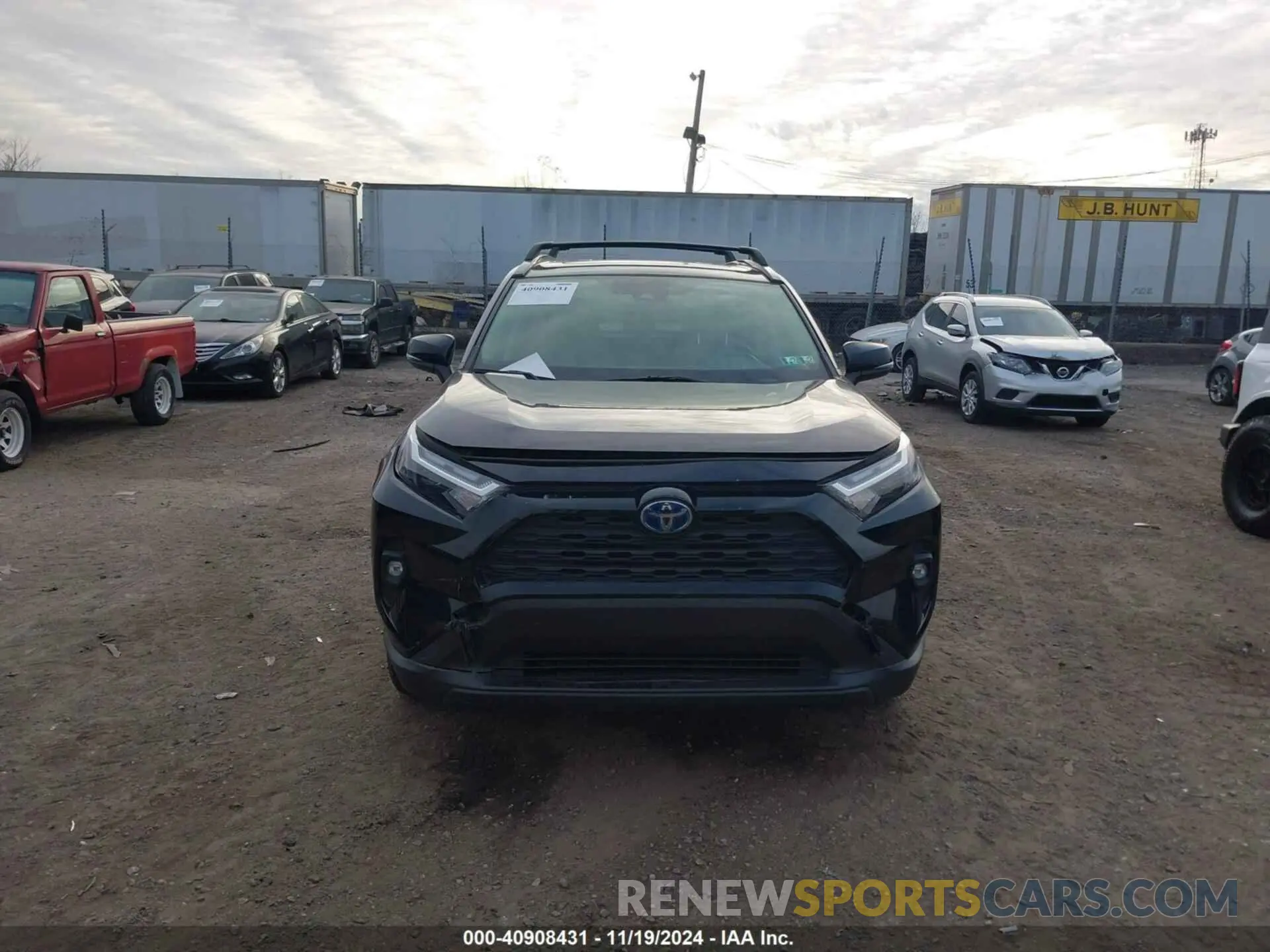 12 fotografías del automóvil dañado JTMB6RFV3ND050728 TOYOTA RAV4 HYBRID 2022