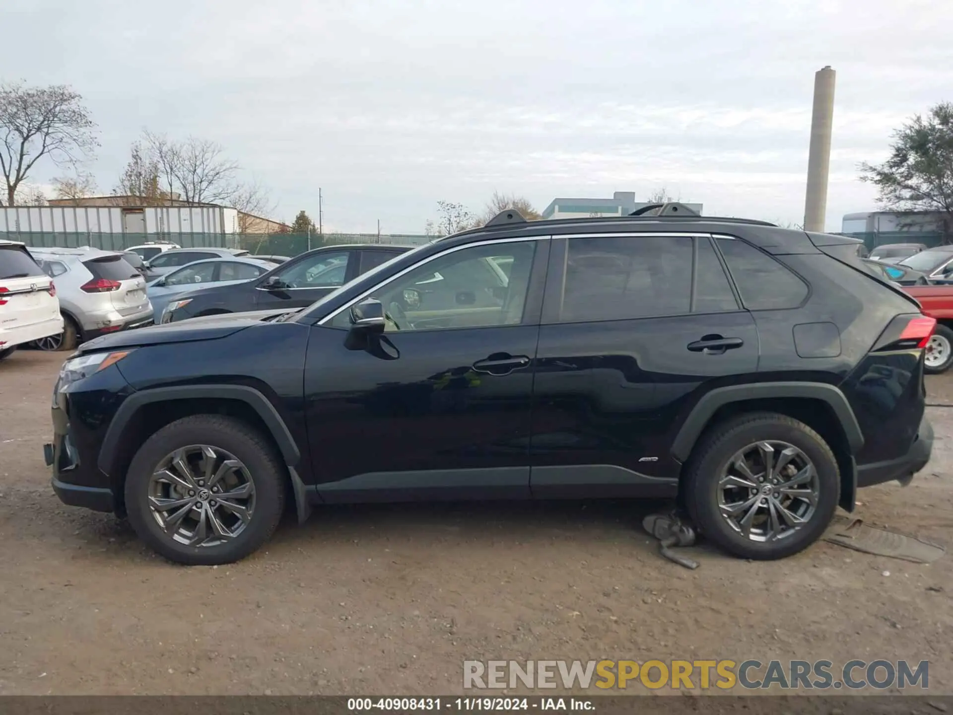 14 fotografías del automóvil dañado JTMB6RFV3ND050728 TOYOTA RAV4 HYBRID 2022