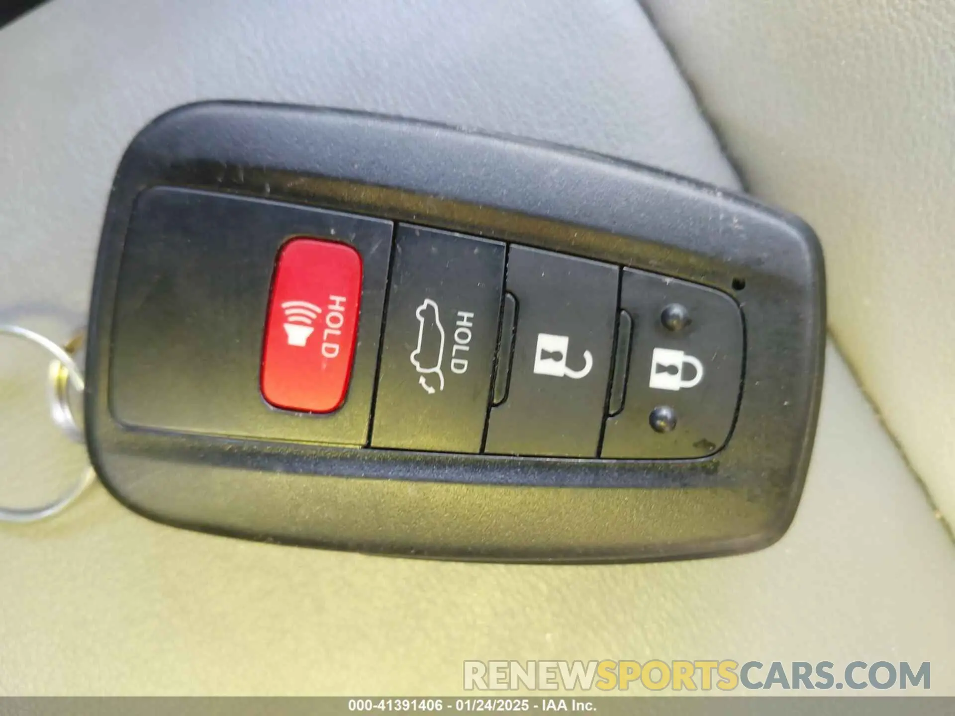 11 fotografías del automóvil dañado JTMB6RFV7ND067256 TOYOTA RAV4 HYBRID 2022