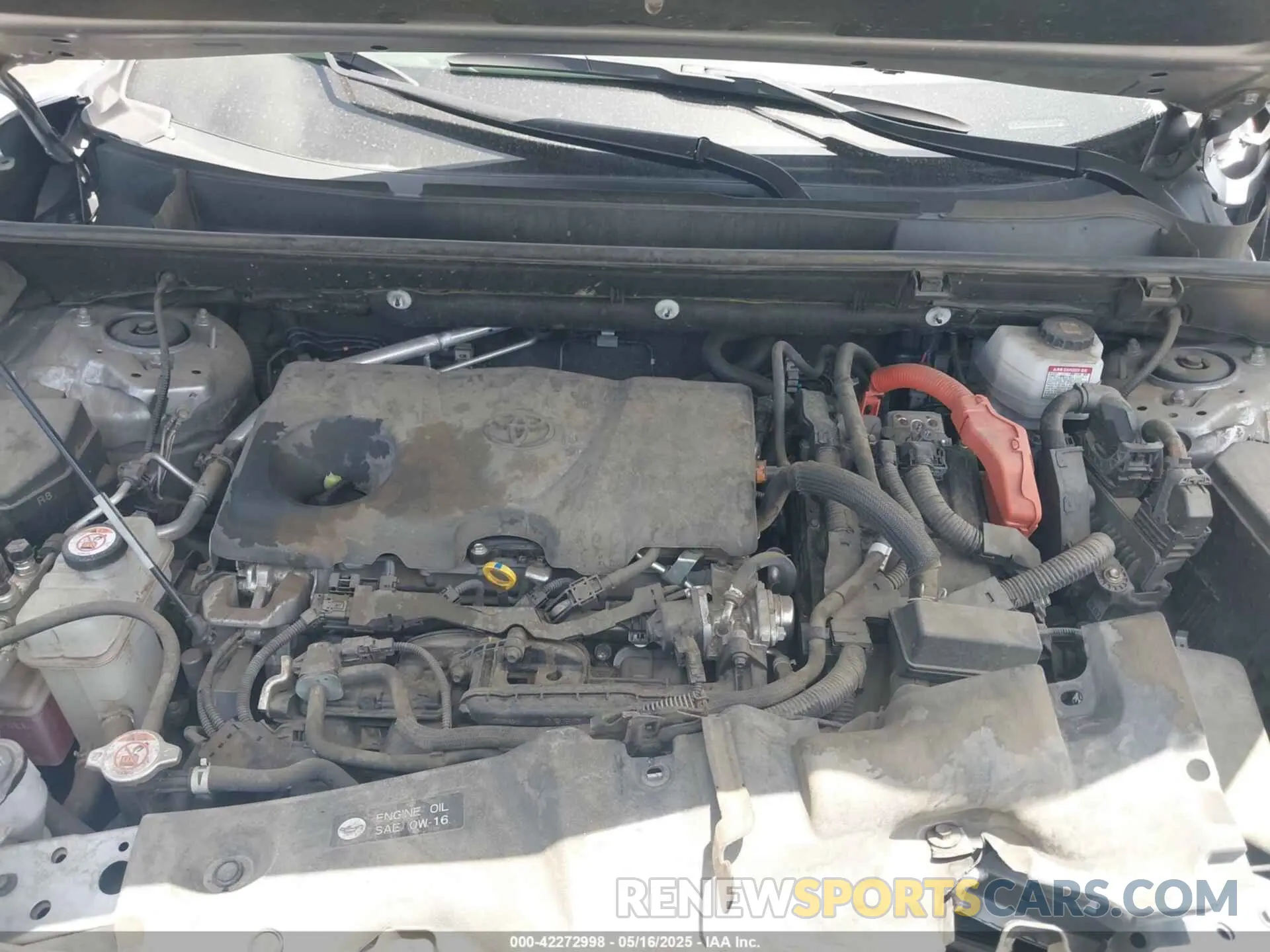 10 fotografías del automóvil dañado JTMB6RFV8ND056654 TOYOTA RAV4 HYBRID 2022