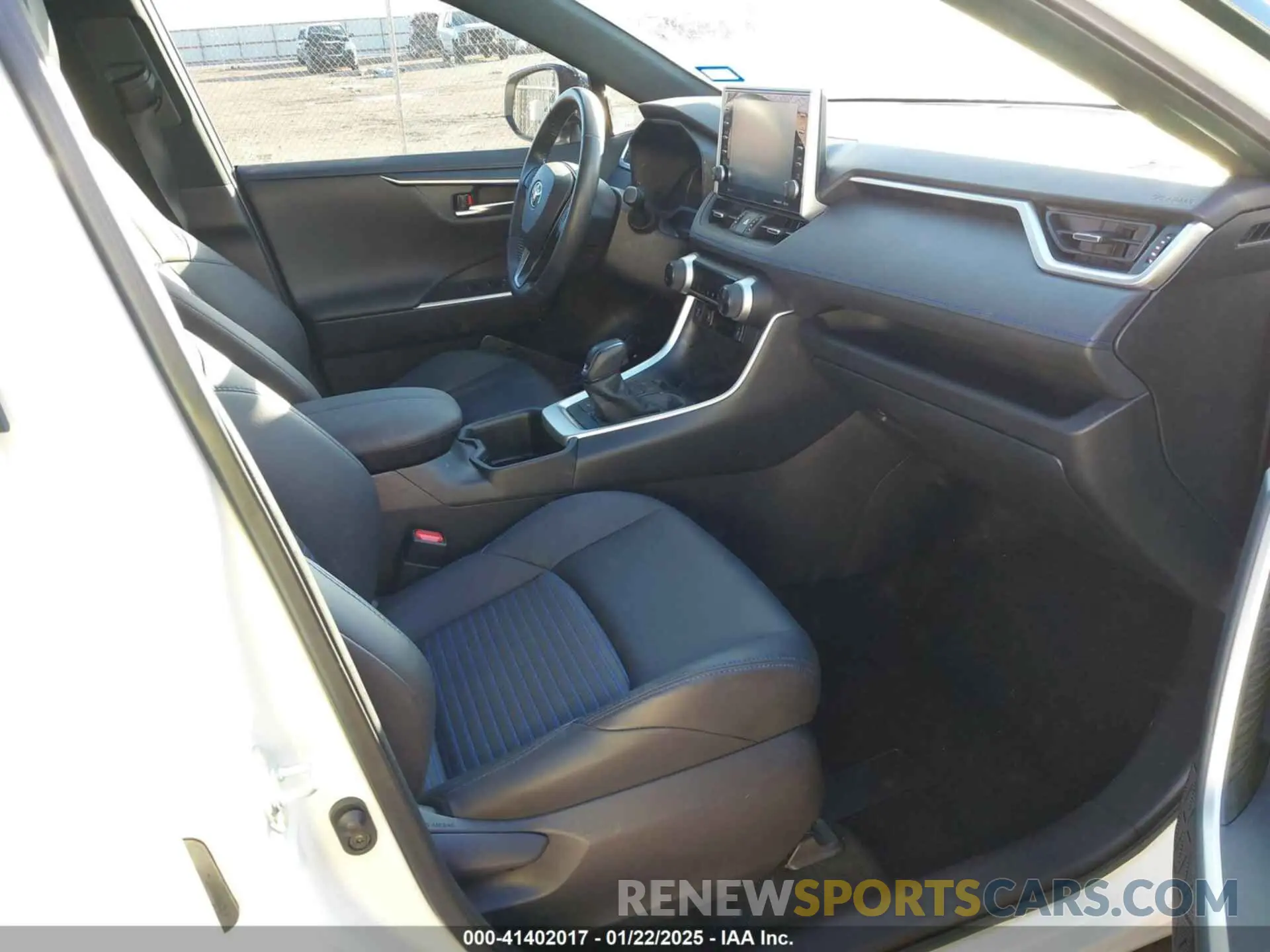 5 fotografías del automóvil dañado JTME6RFV3ND529342 TOYOTA RAV4 HYBRID 2022