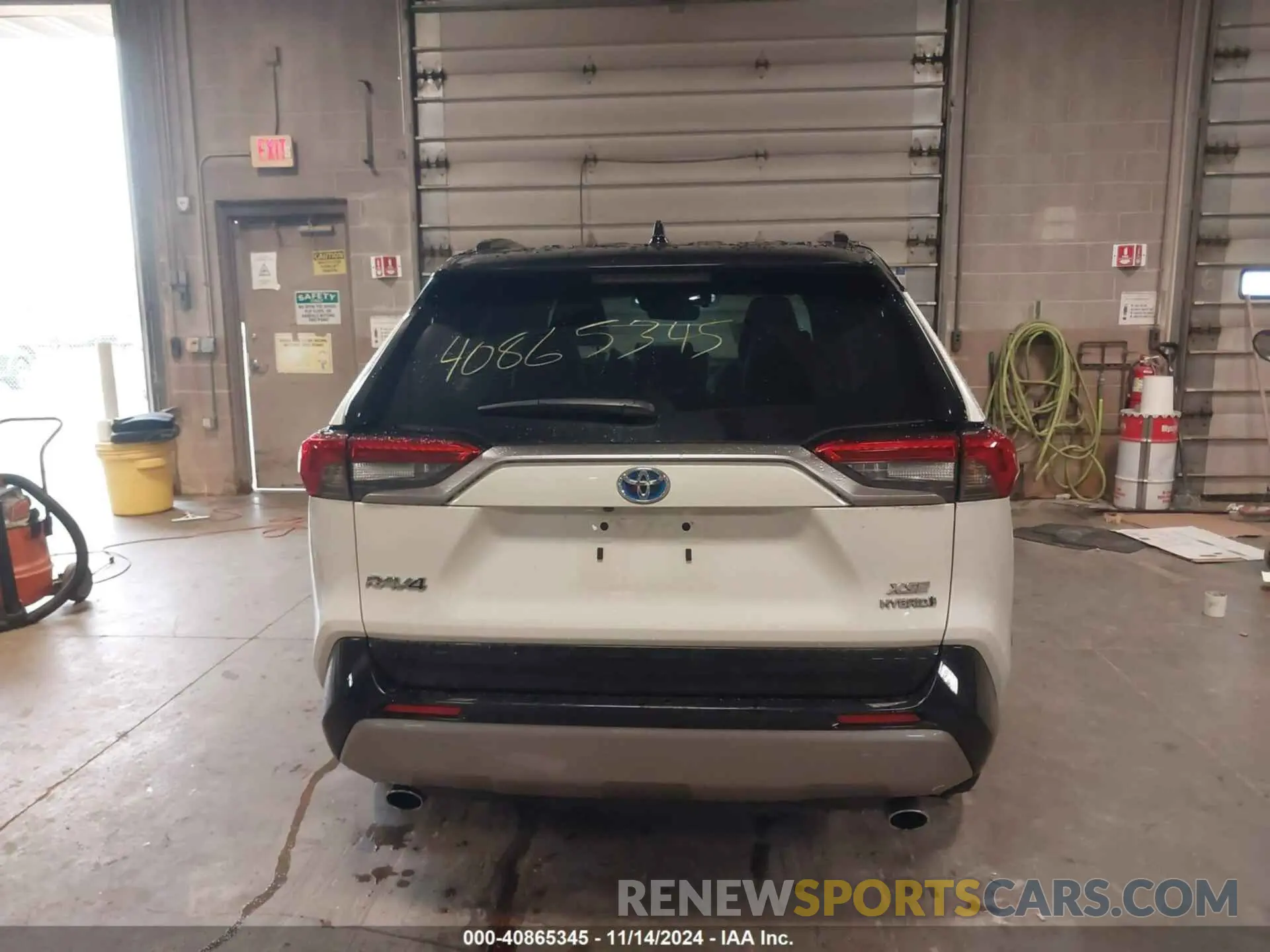 16 fotografías del automóvil dañado JTME6RFV5ND522277 TOYOTA RAV4 HYBRID 2022