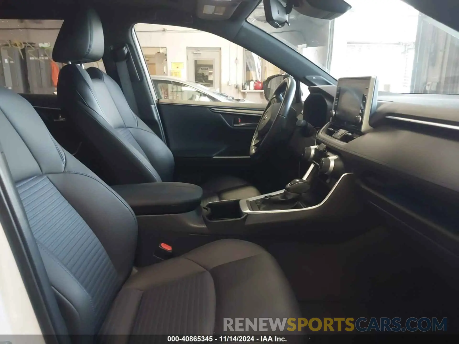 5 fotografías del automóvil dañado JTME6RFV5ND522277 TOYOTA RAV4 HYBRID 2022