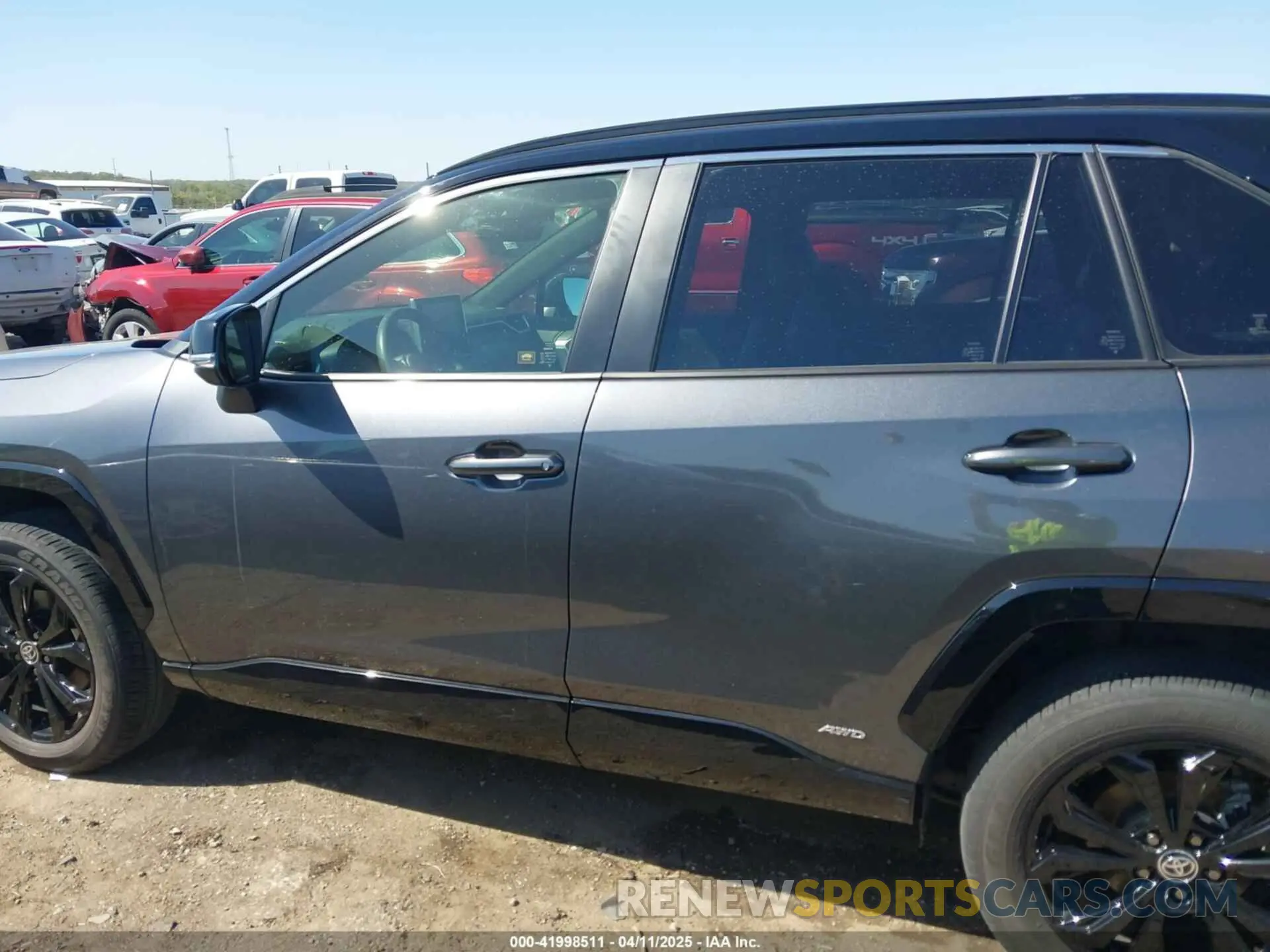 14 fotografías del automóvil dañado JTME6RFV5ND527043 TOYOTA RAV4 HYBRID 2022
