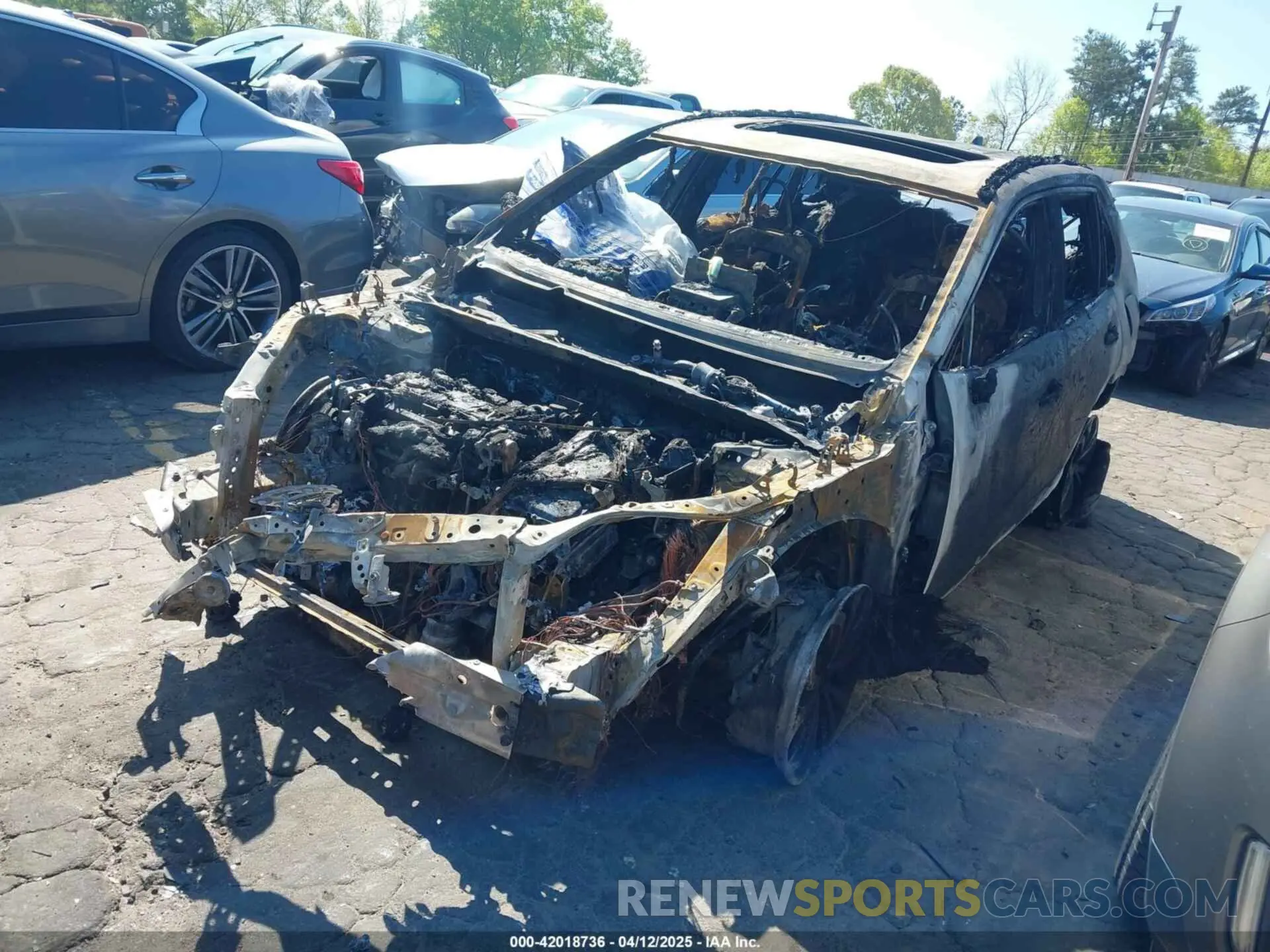 2 fotografías del automóvil dañado JTME6RFV9ND527403 TOYOTA RAV4 HYBRID 2022