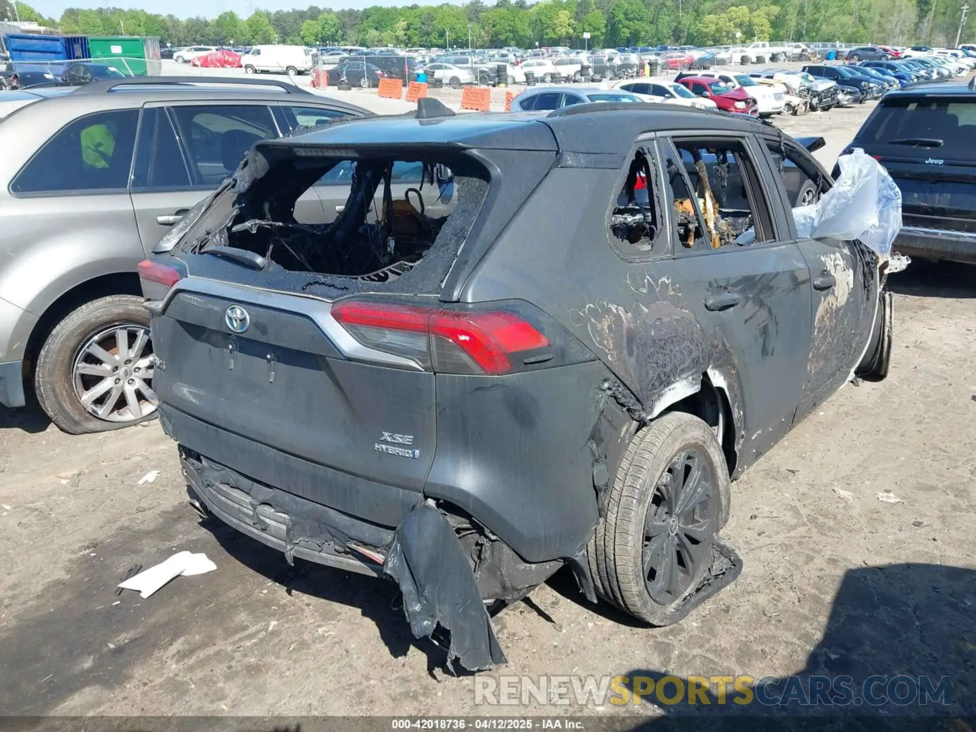 4 fotografías del automóvil dañado JTME6RFV9ND527403 TOYOTA RAV4 HYBRID 2022