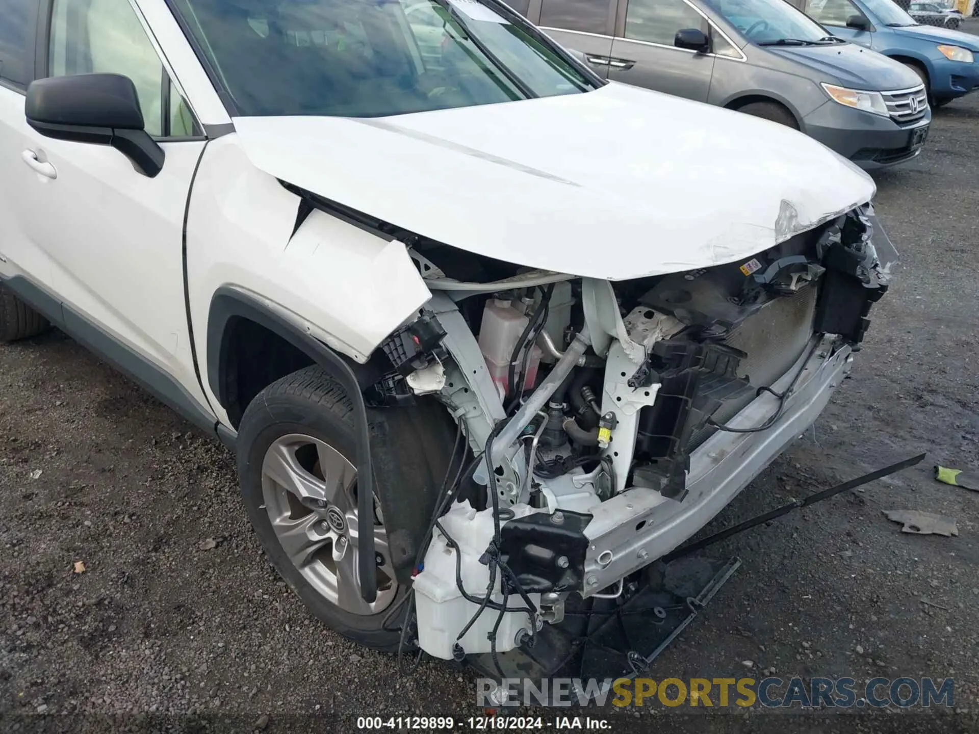 6 fotografías del automóvil dañado JTMLWRFV7ND143465 TOYOTA RAV4 HYBRID 2022