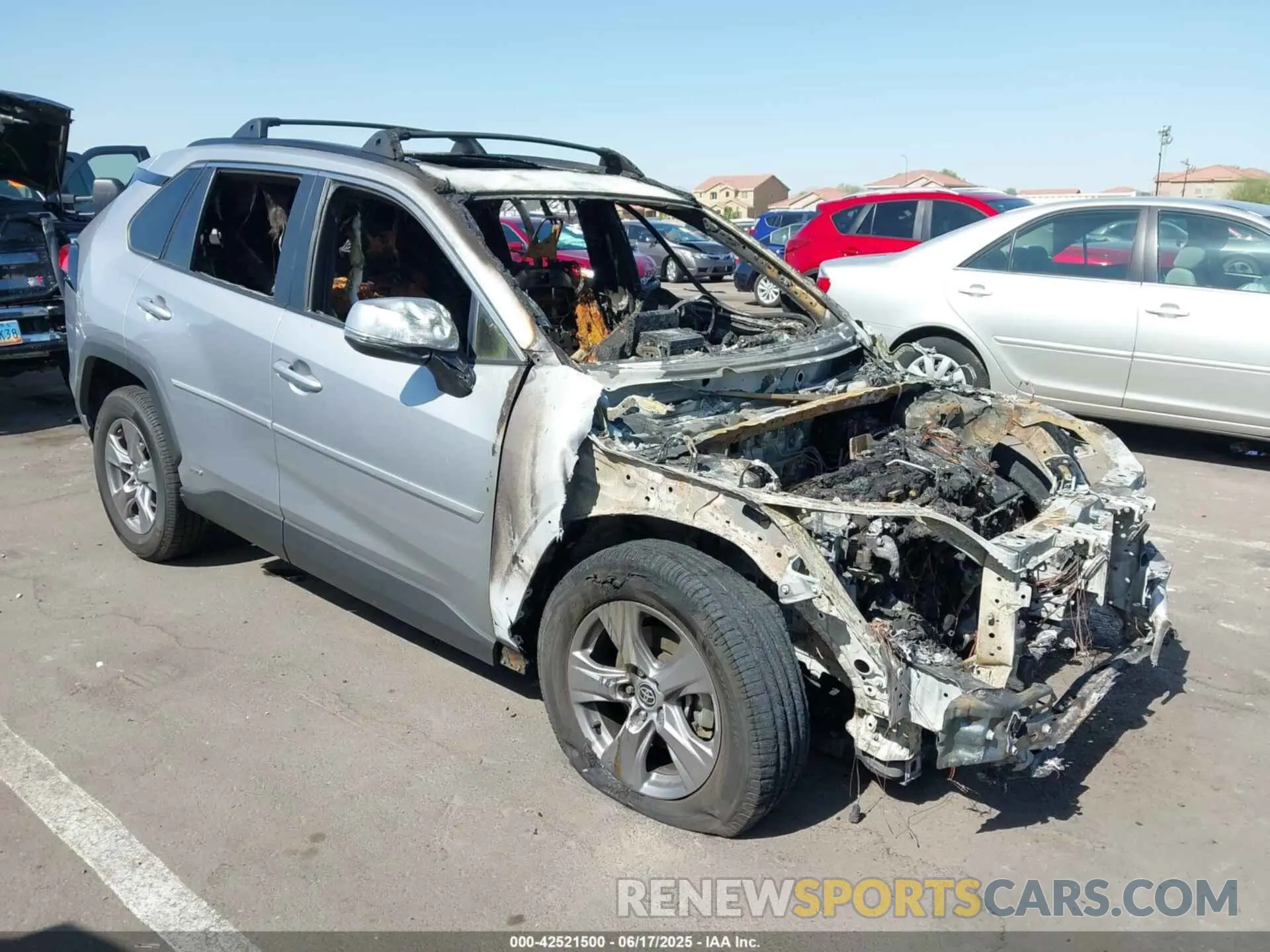 1 fotografías del automóvil dañado JTMRWRFV2ND139754 TOYOTA RAV4 HYBRID 2022