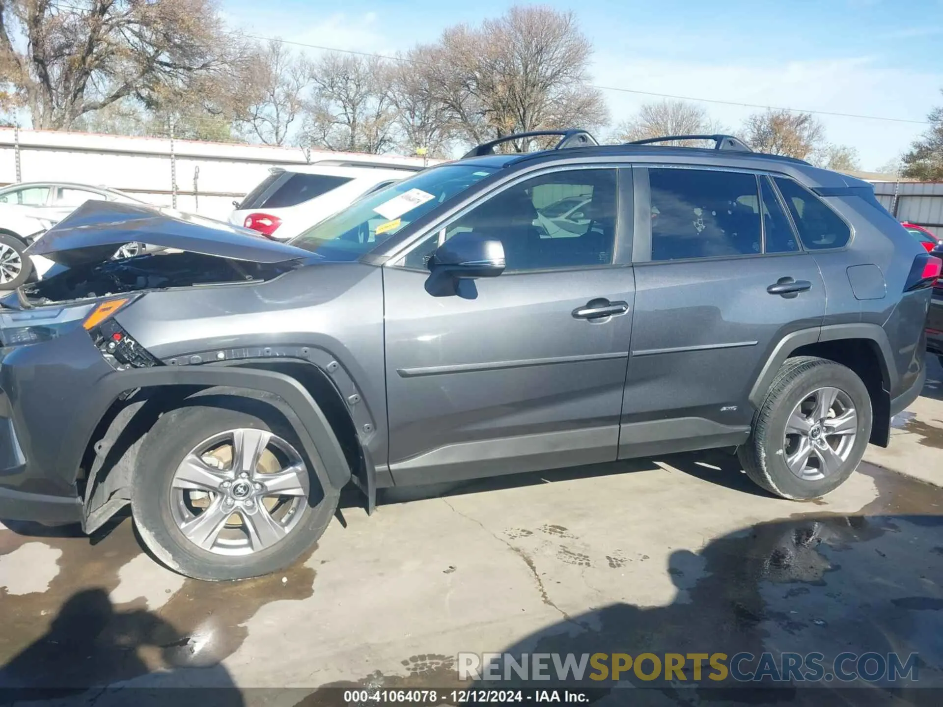 14 fotografías del automóvil dañado JTMRWRFV3ND569342 TOYOTA RAV4 HYBRID 2022