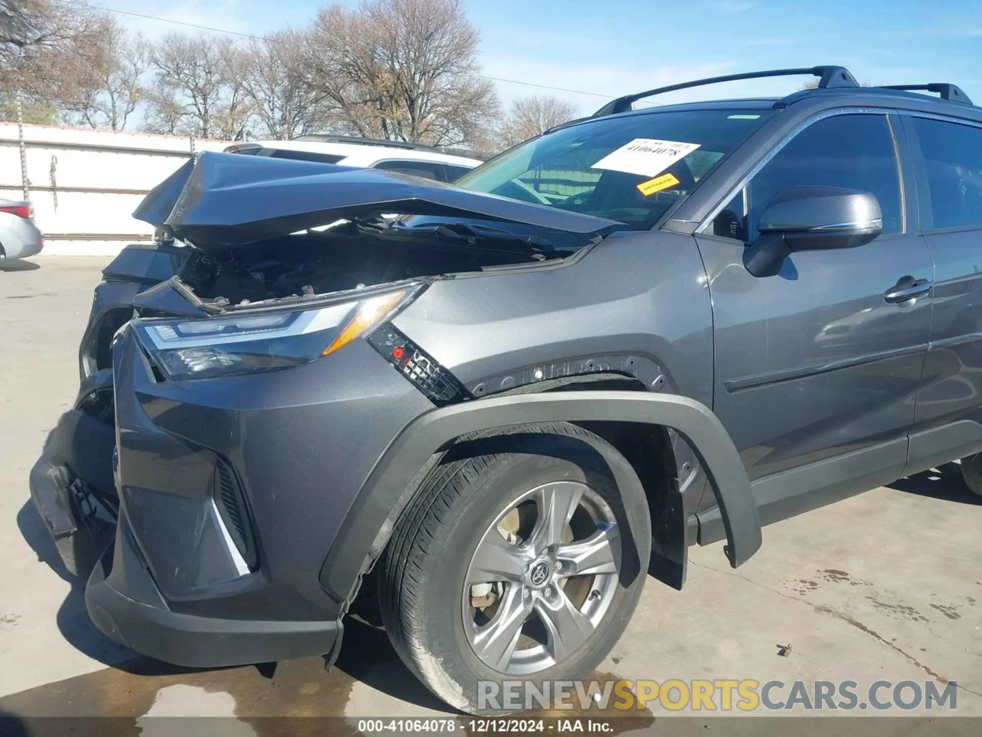 18 fotografías del automóvil dañado JTMRWRFV3ND569342 TOYOTA RAV4 HYBRID 2022