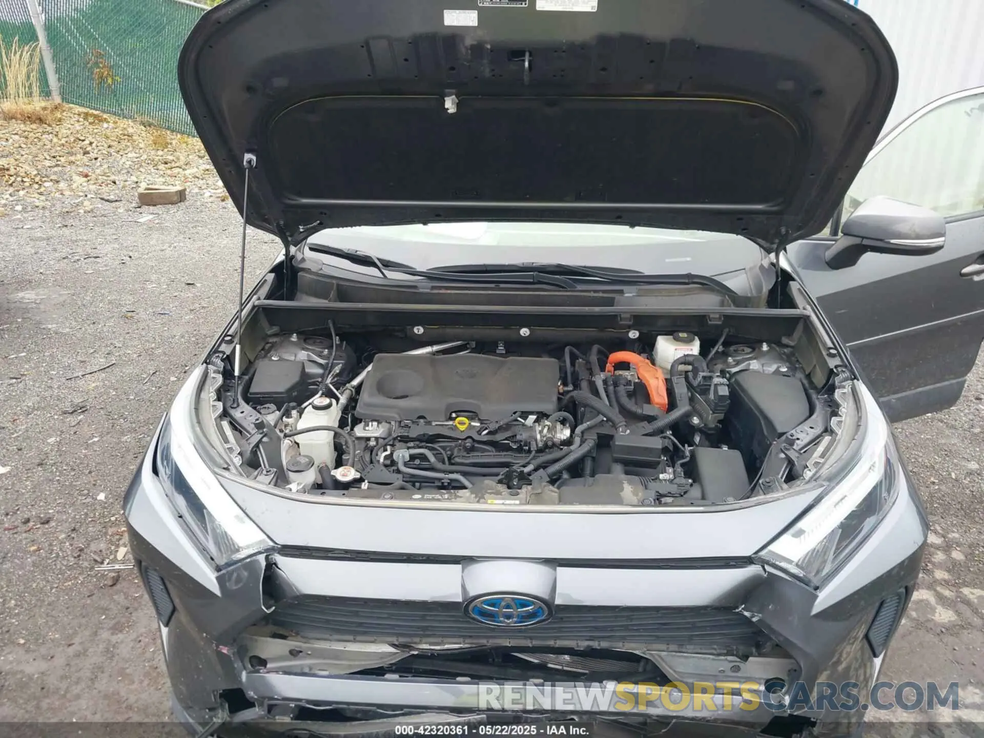 10 fotografías del automóvil dañado JTMRWRFV6ND568122 TOYOTA RAV4 HYBRID 2022