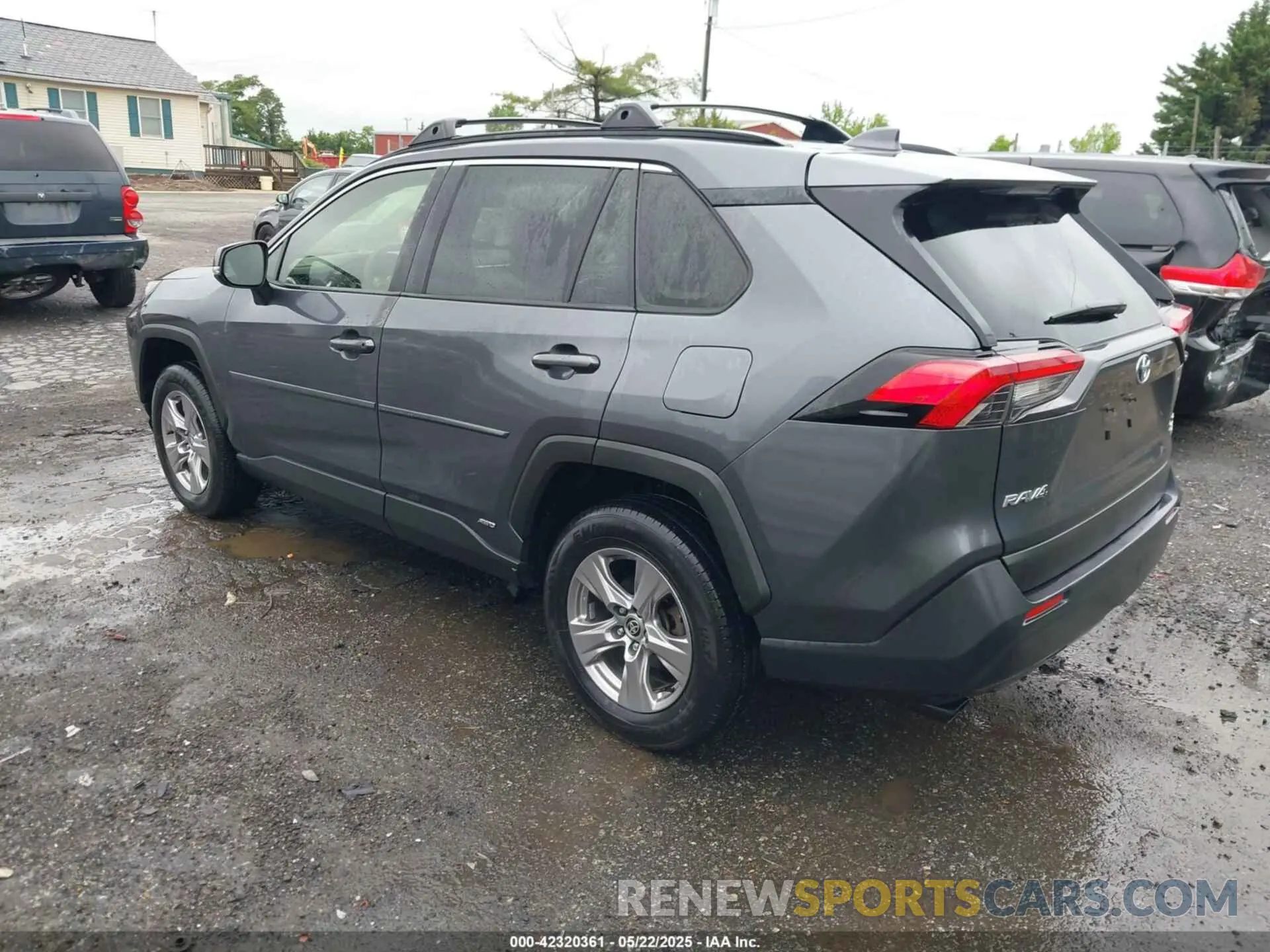 3 fotografías del automóvil dañado JTMRWRFV6ND568122 TOYOTA RAV4 HYBRID 2022