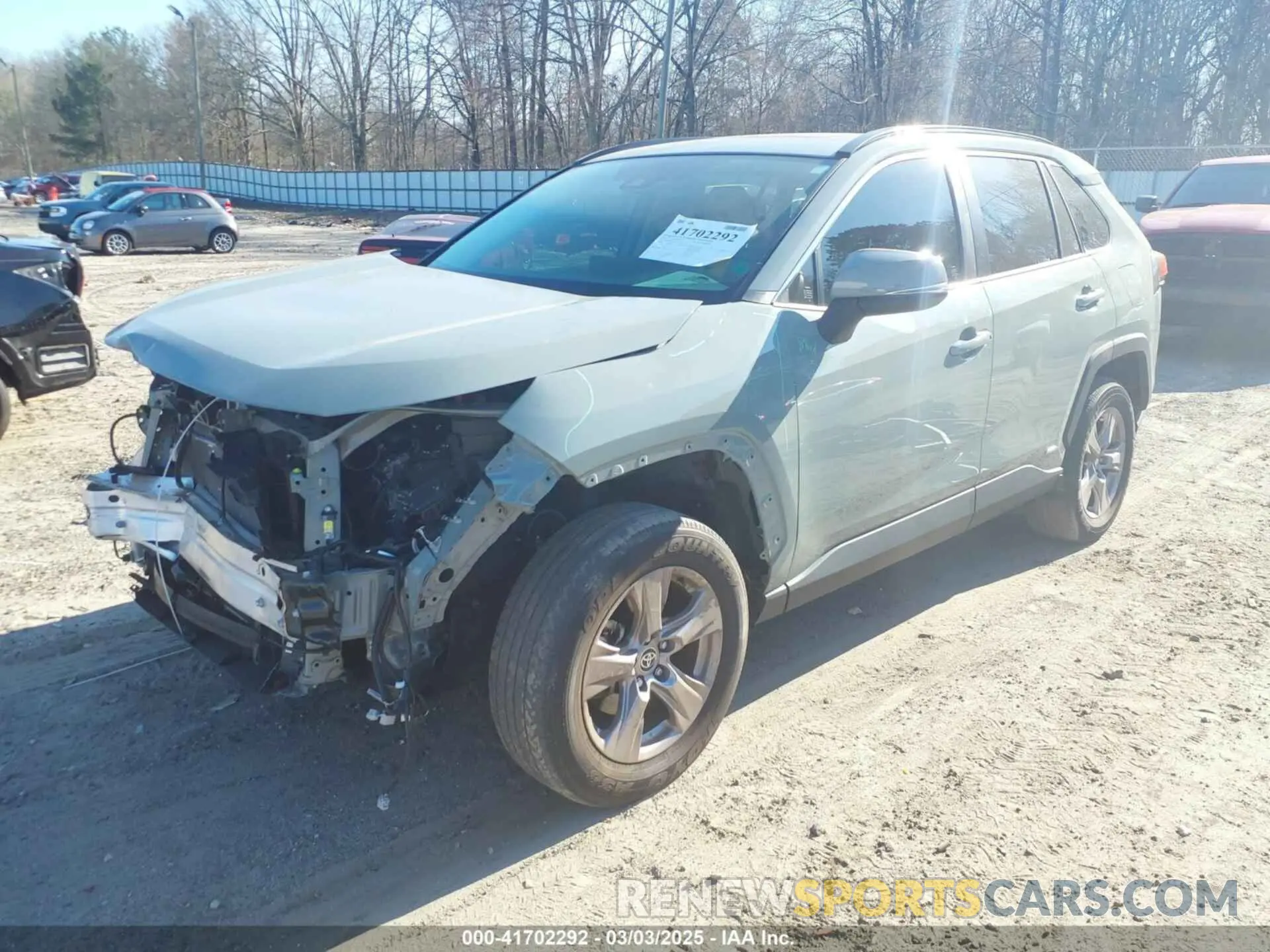 2 fotografías del automóvil dañado JTMRWRFVXND143454 TOYOTA RAV4 HYBRID 2022