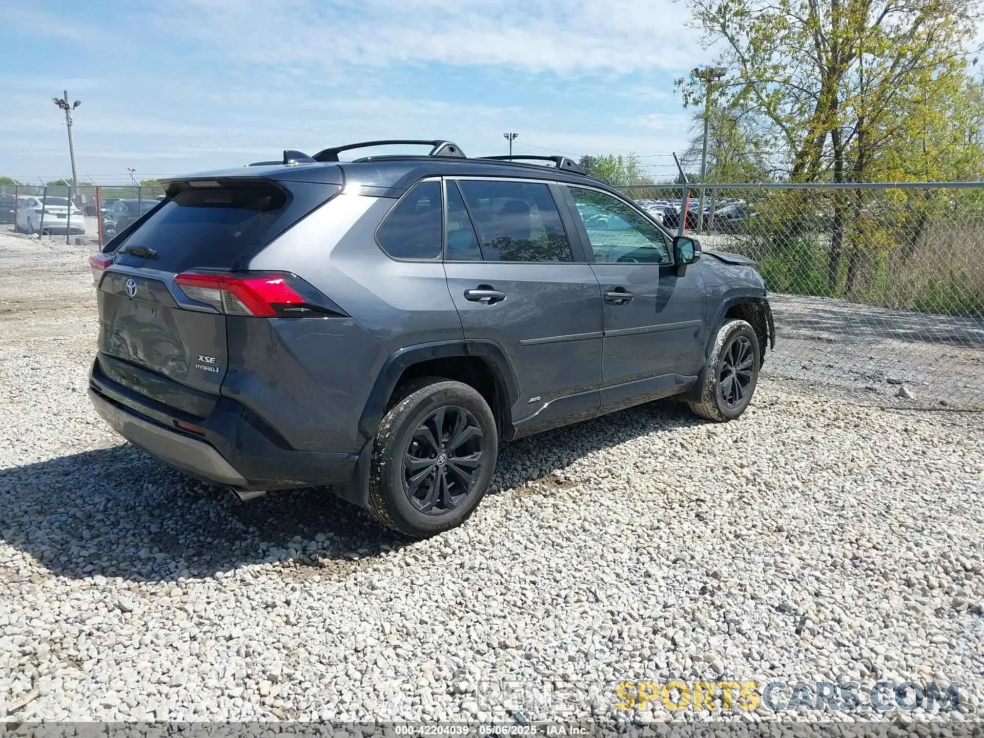 4 fotografías del automóvil dañado 2T3E6RFV3PW041997 TOYOTA RAV4 HYBRID 2023