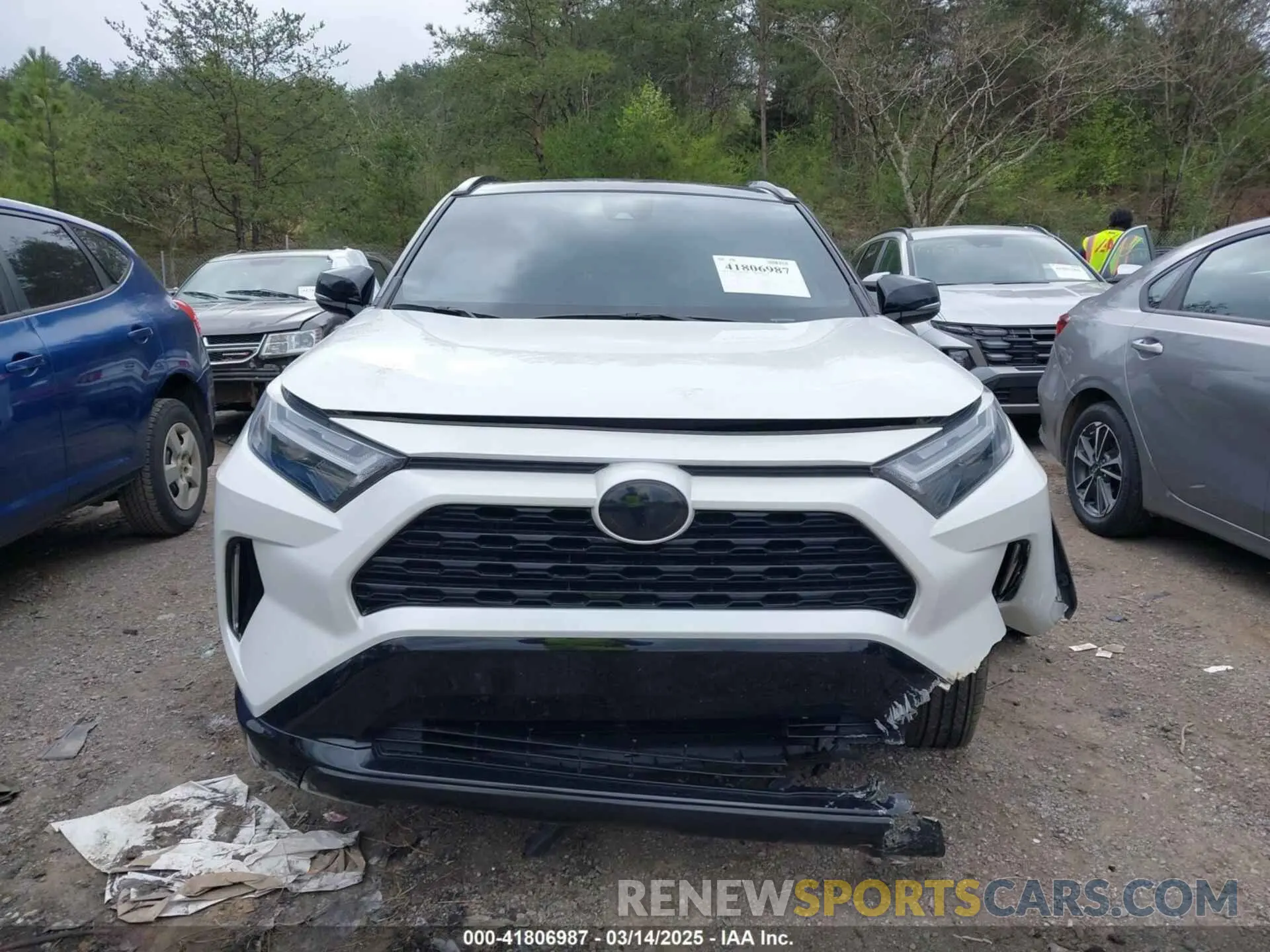 12 fotografías del automóvil dañado 2T3E6RFV7PW041310 TOYOTA RAV4 HYBRID 2023