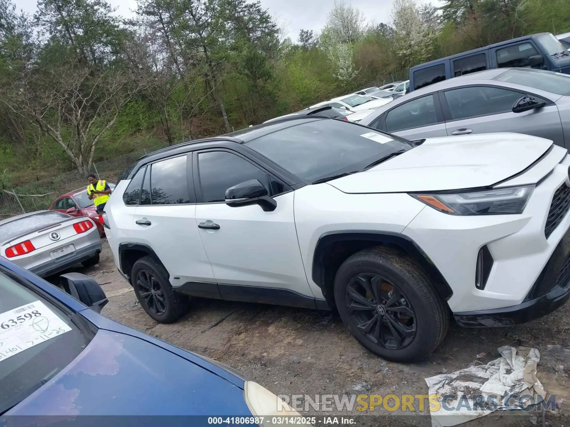 13 fotografías del automóvil dañado 2T3E6RFV7PW041310 TOYOTA RAV4 HYBRID 2023