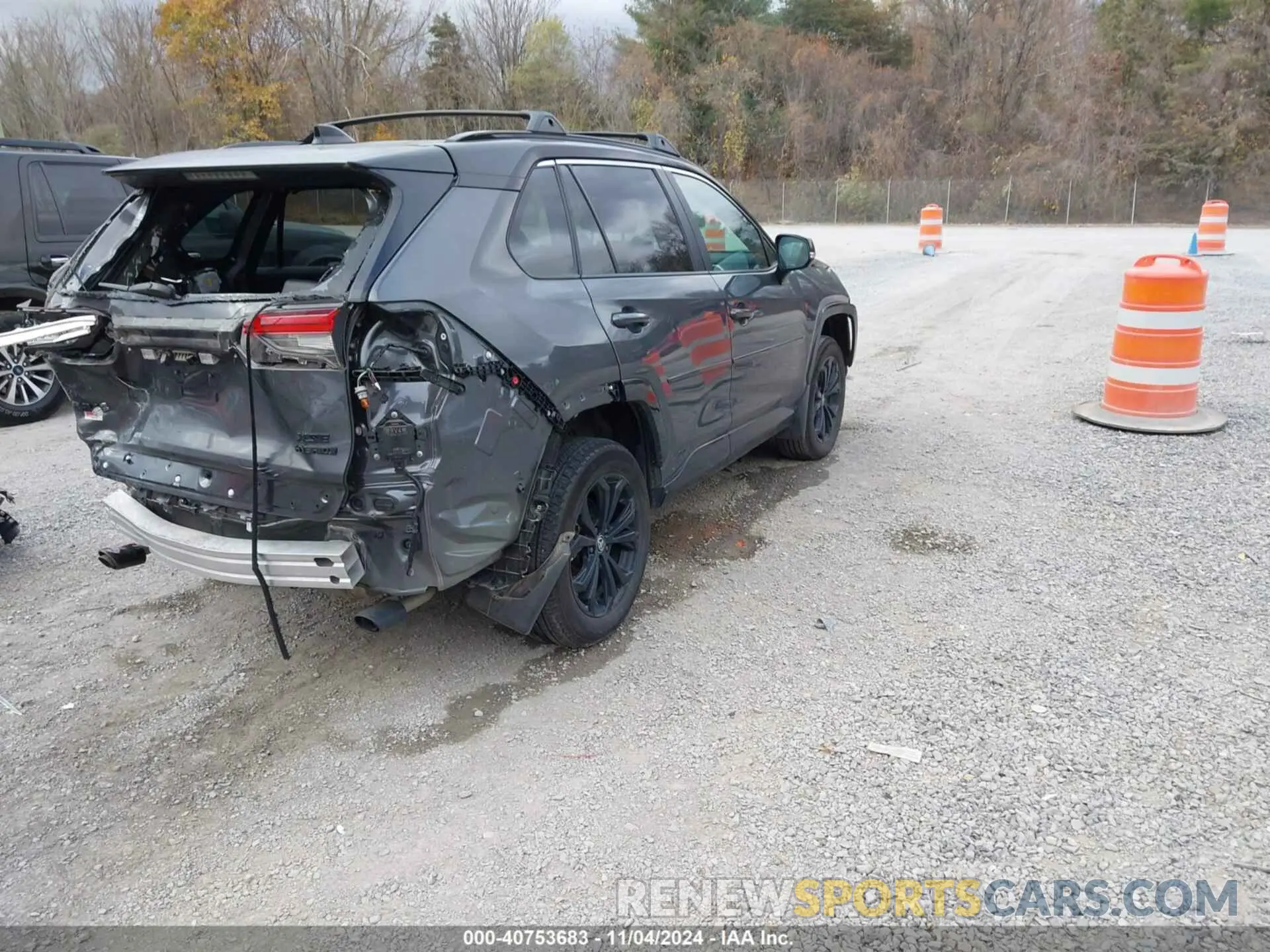 4 fotografías del automóvil dañado 2T3E6RFV8PW046208 TOYOTA RAV4 HYBRID 2023