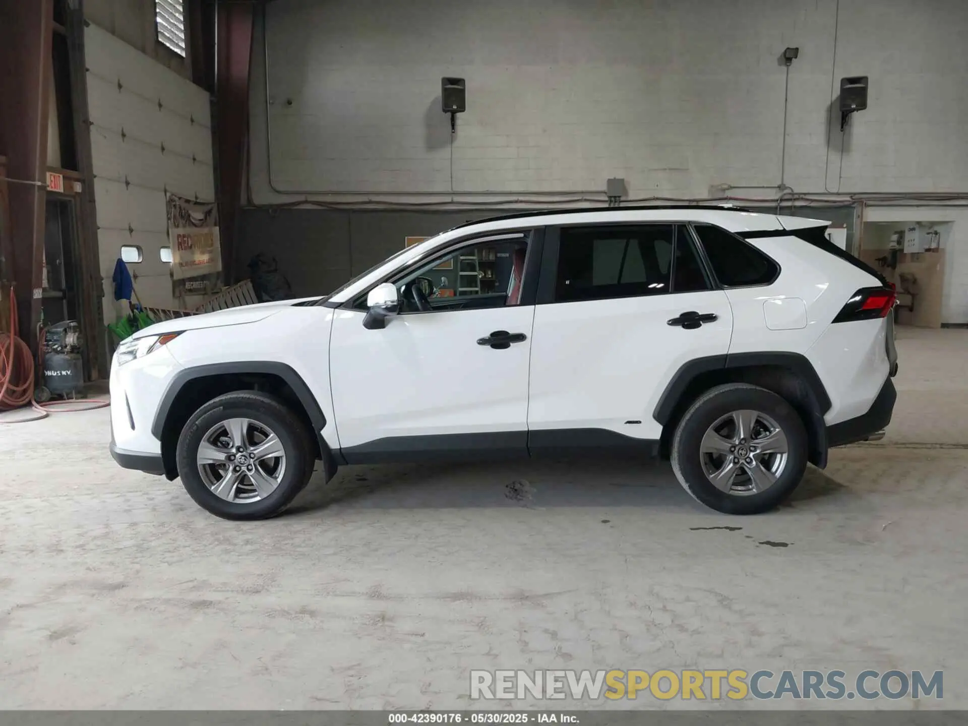 14 fotografías del automóvil dañado 2T3RWRFV0PW184553 TOYOTA RAV4 HYBRID 2023