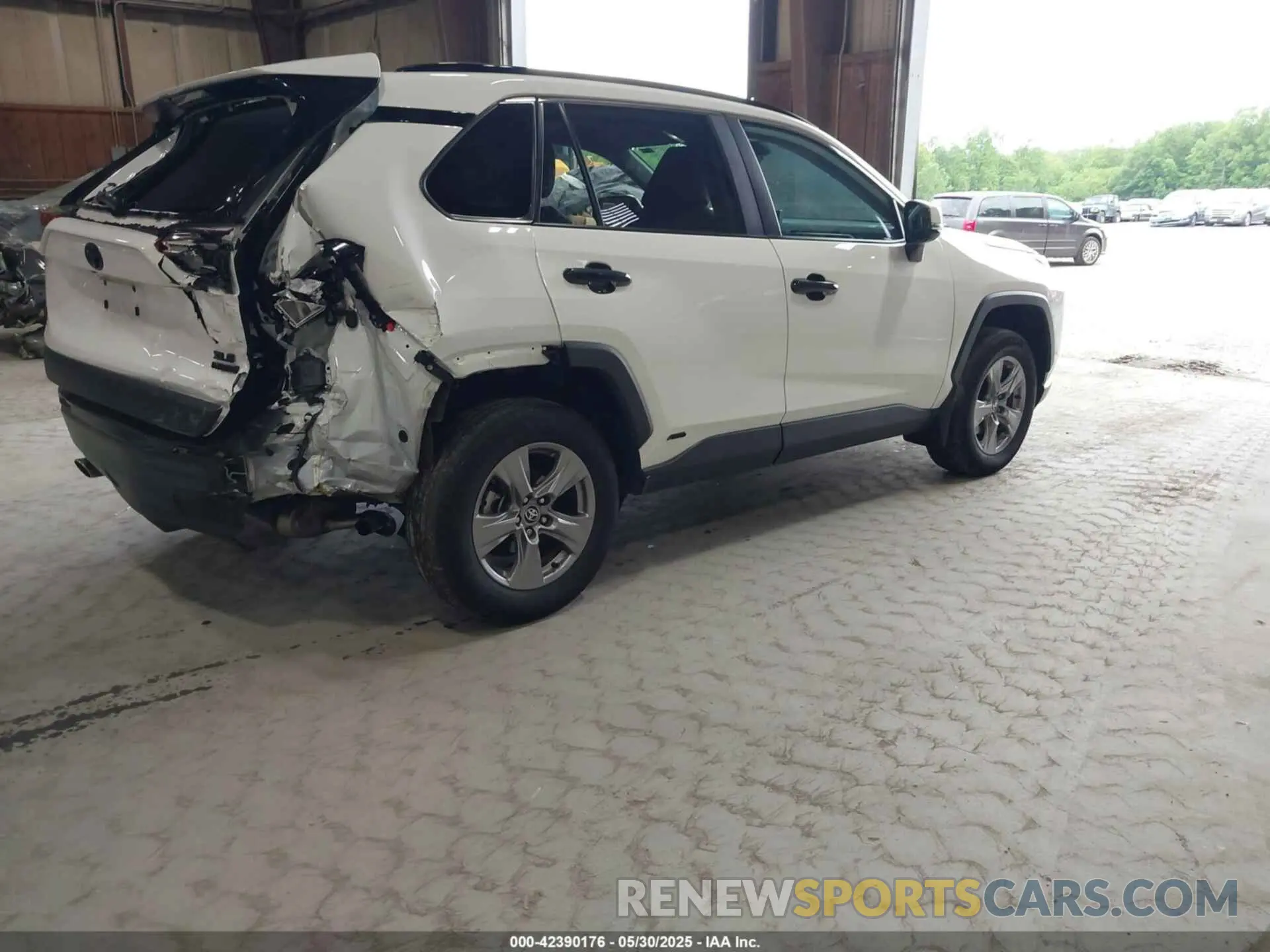 4 fotografías del automóvil dañado 2T3RWRFV0PW184553 TOYOTA RAV4 HYBRID 2023