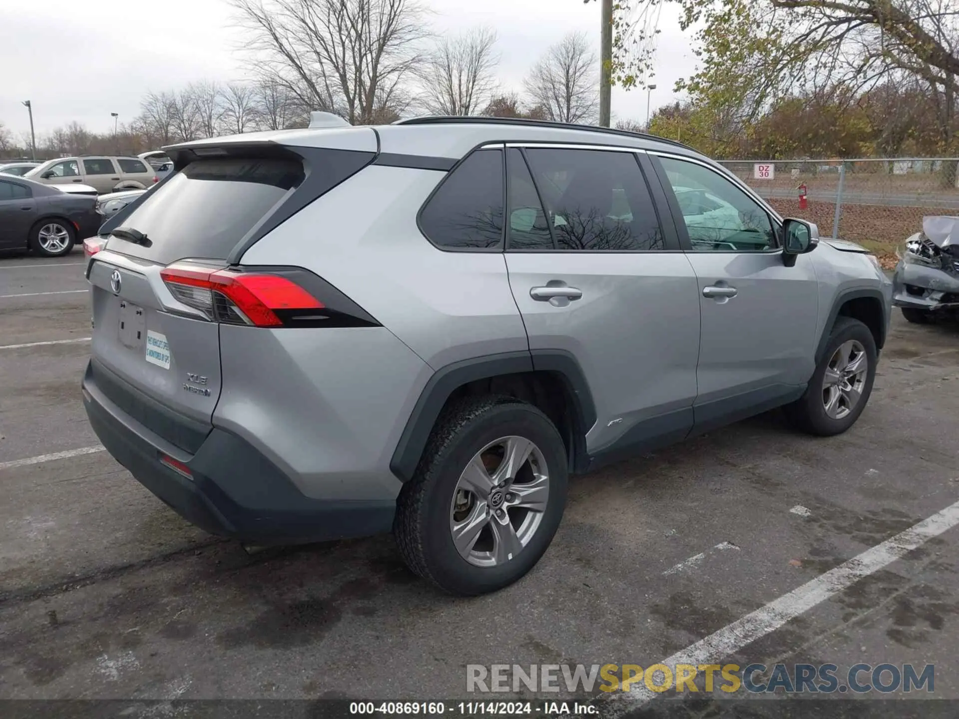 4 fotografías del automóvil dañado 2T3RWRFV4PW178867 TOYOTA RAV4 HYBRID 2023
