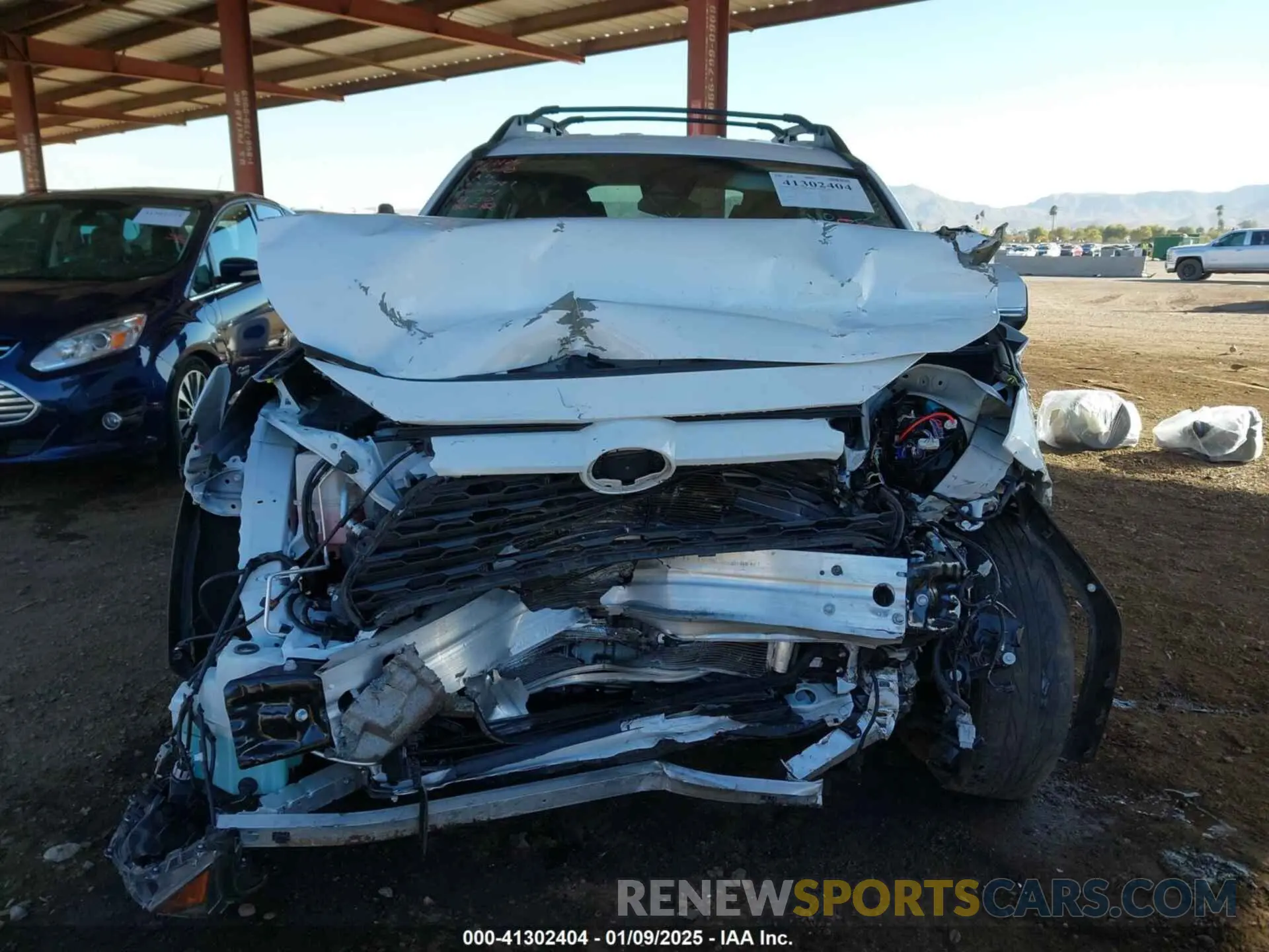 13 fotografías del automóvil dañado 2T3UWRFV1PW154391 TOYOTA RAV4 HYBRID 2023