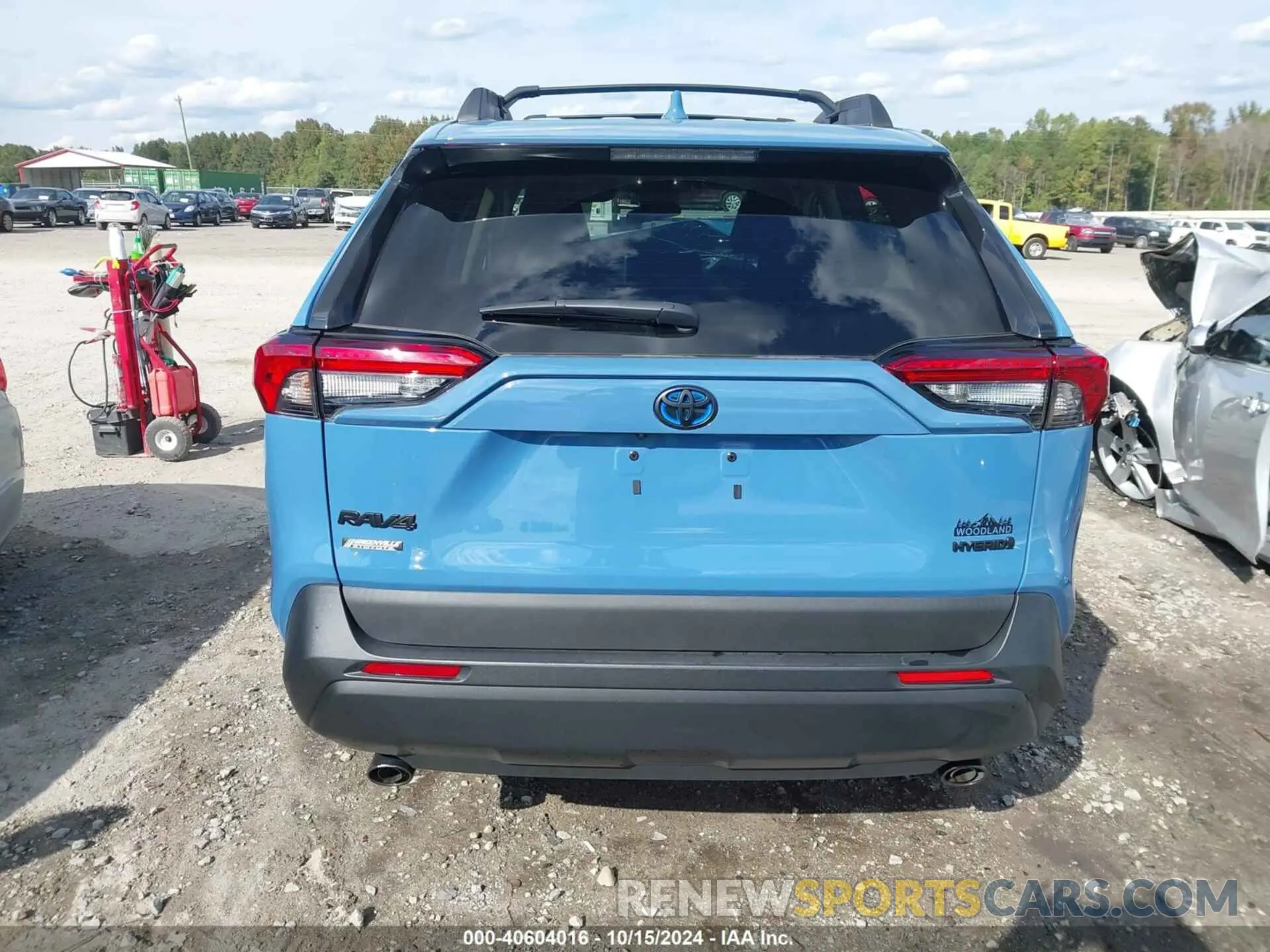 17 fotografías del automóvil dañado 2T3UWRFV4PW178636 TOYOTA RAV4 HYBRID 2023