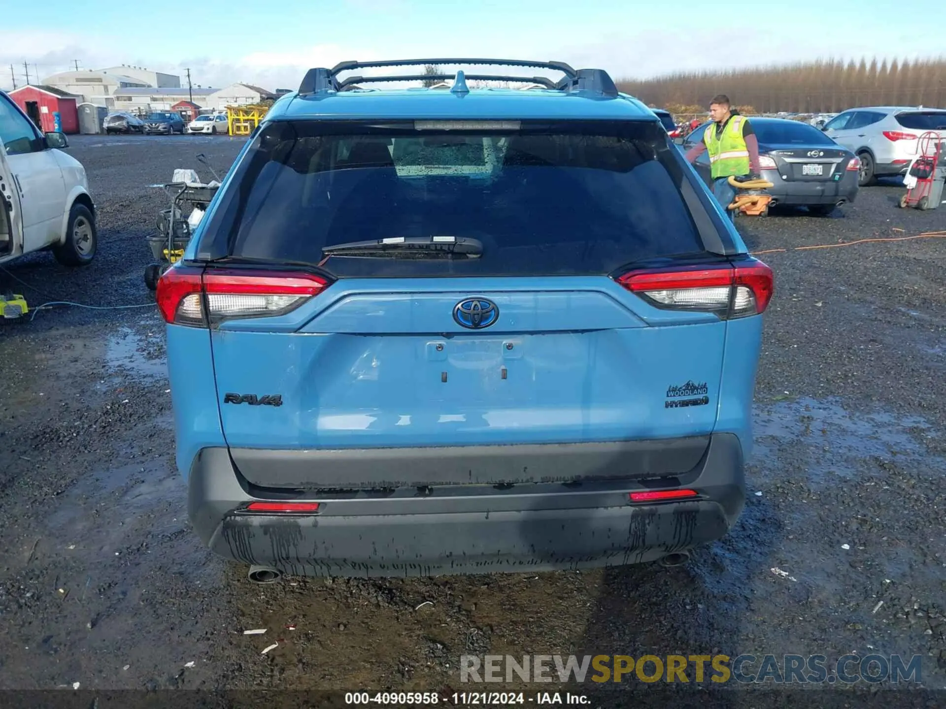 16 fotografías del automóvil dañado 2T3UWRFV5PW167841 TOYOTA RAV4 HYBRID 2023