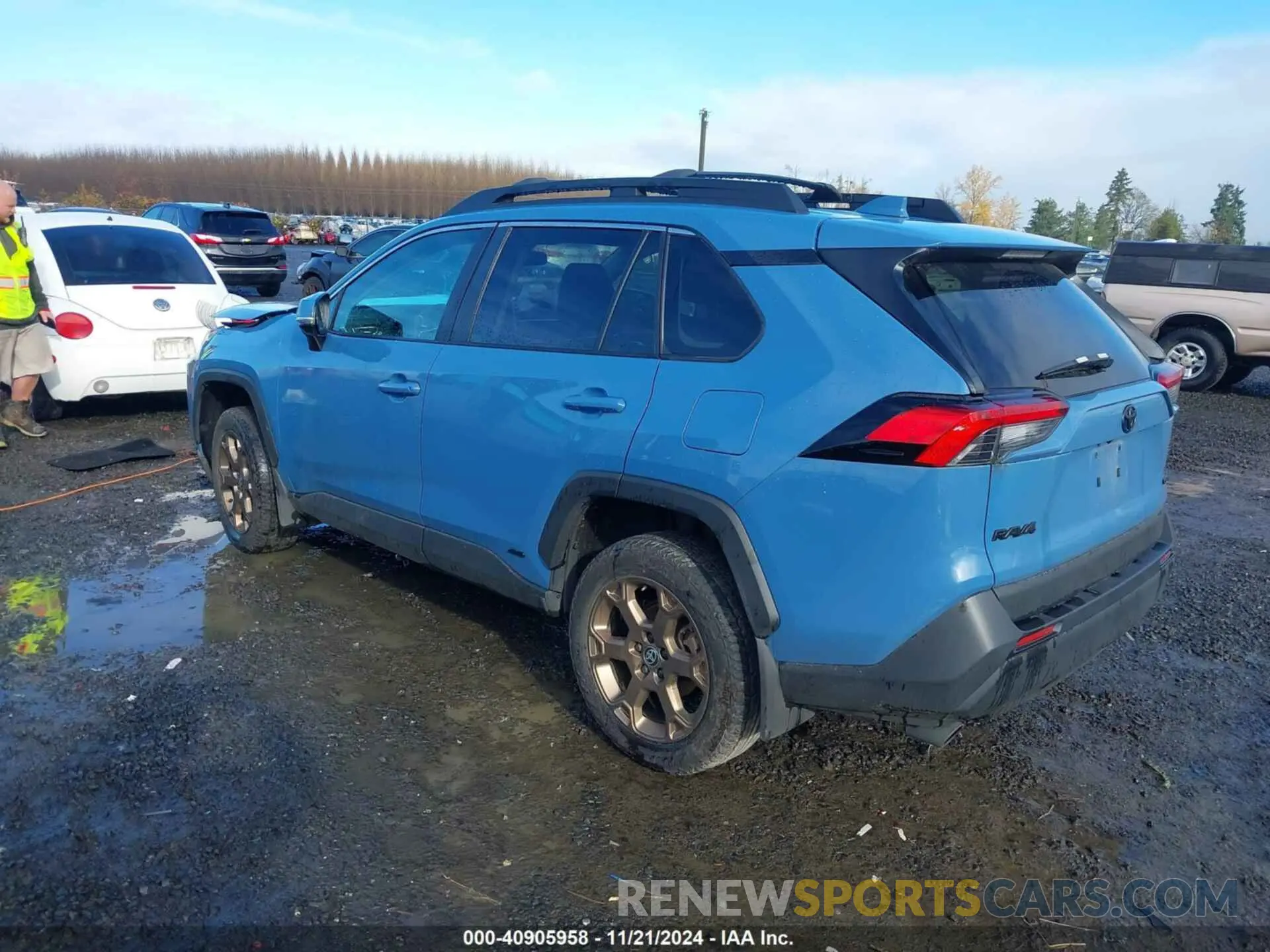 3 fotografías del automóvil dañado 2T3UWRFV5PW167841 TOYOTA RAV4 HYBRID 2023