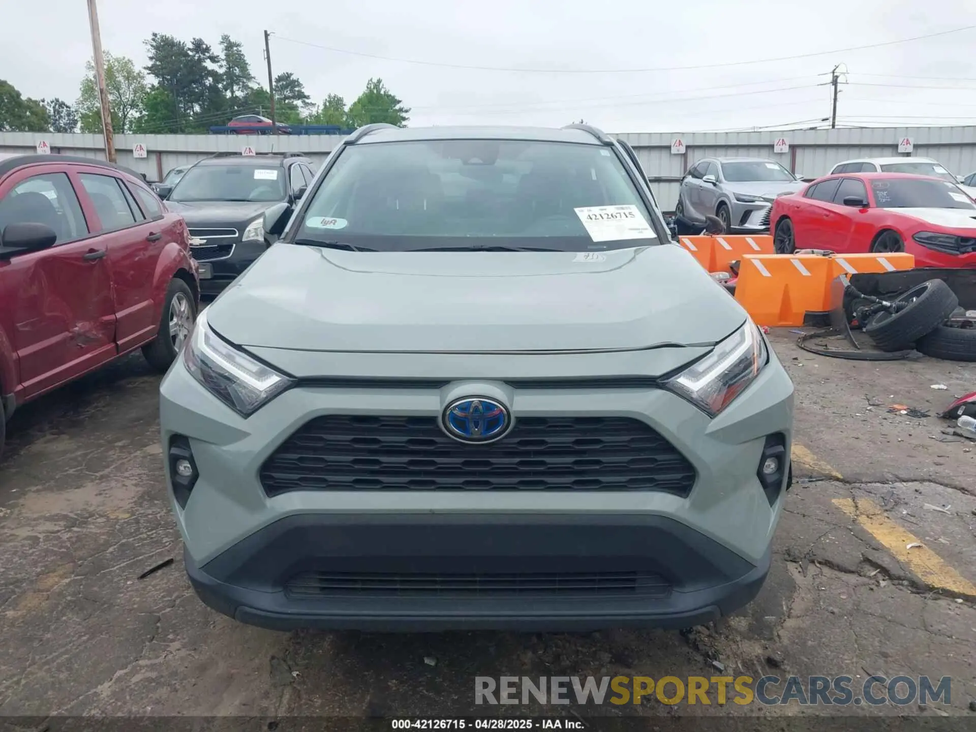 12 fotografías del automóvil dañado 4T3B6RFV3PU118600 TOYOTA RAV4 HYBRID 2023