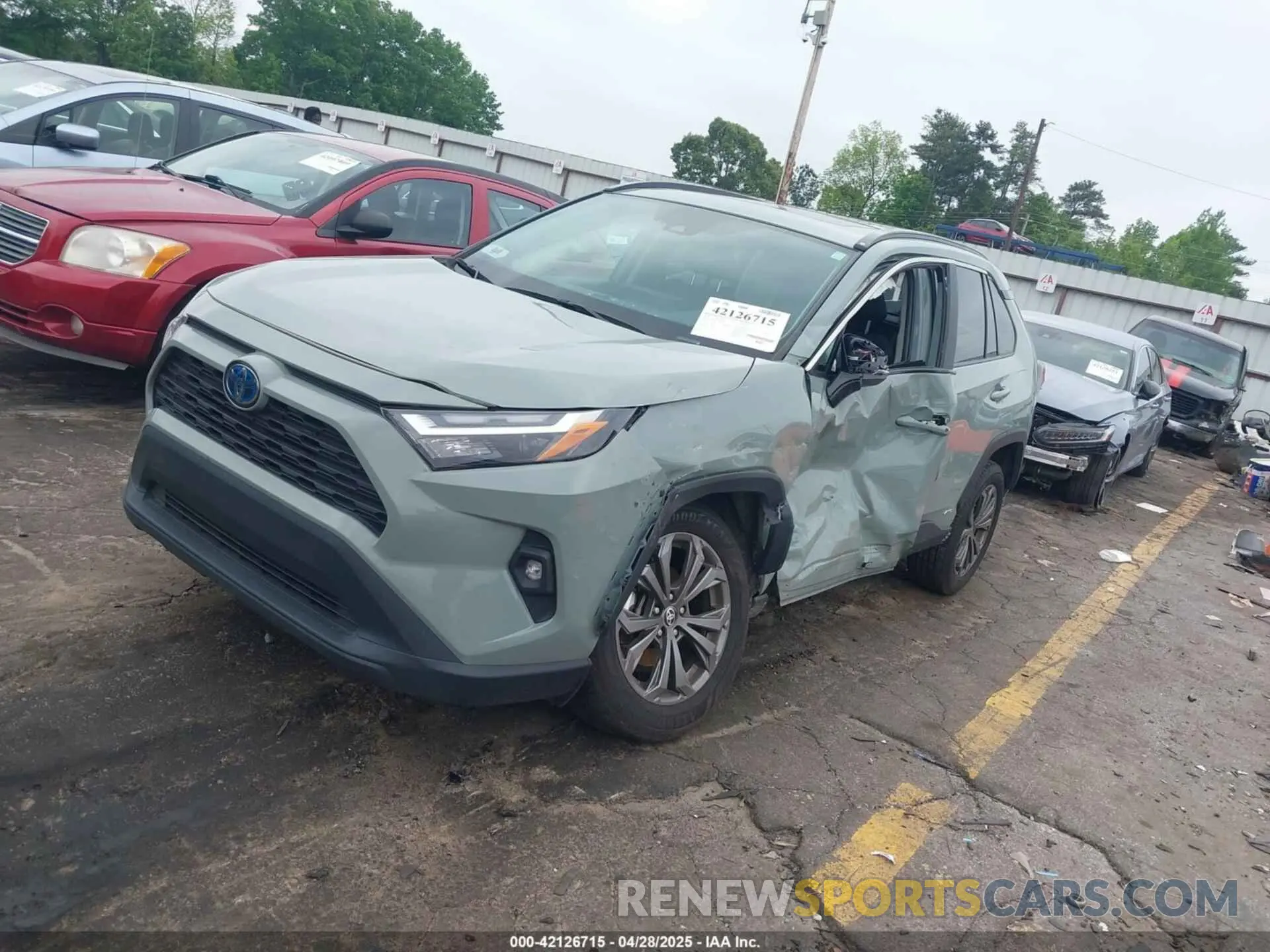 2 fotografías del automóvil dañado 4T3B6RFV3PU118600 TOYOTA RAV4 HYBRID 2023