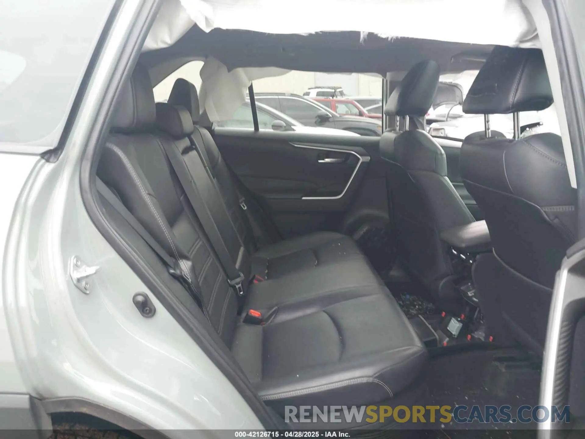 8 fotografías del automóvil dañado 4T3B6RFV3PU118600 TOYOTA RAV4 HYBRID 2023