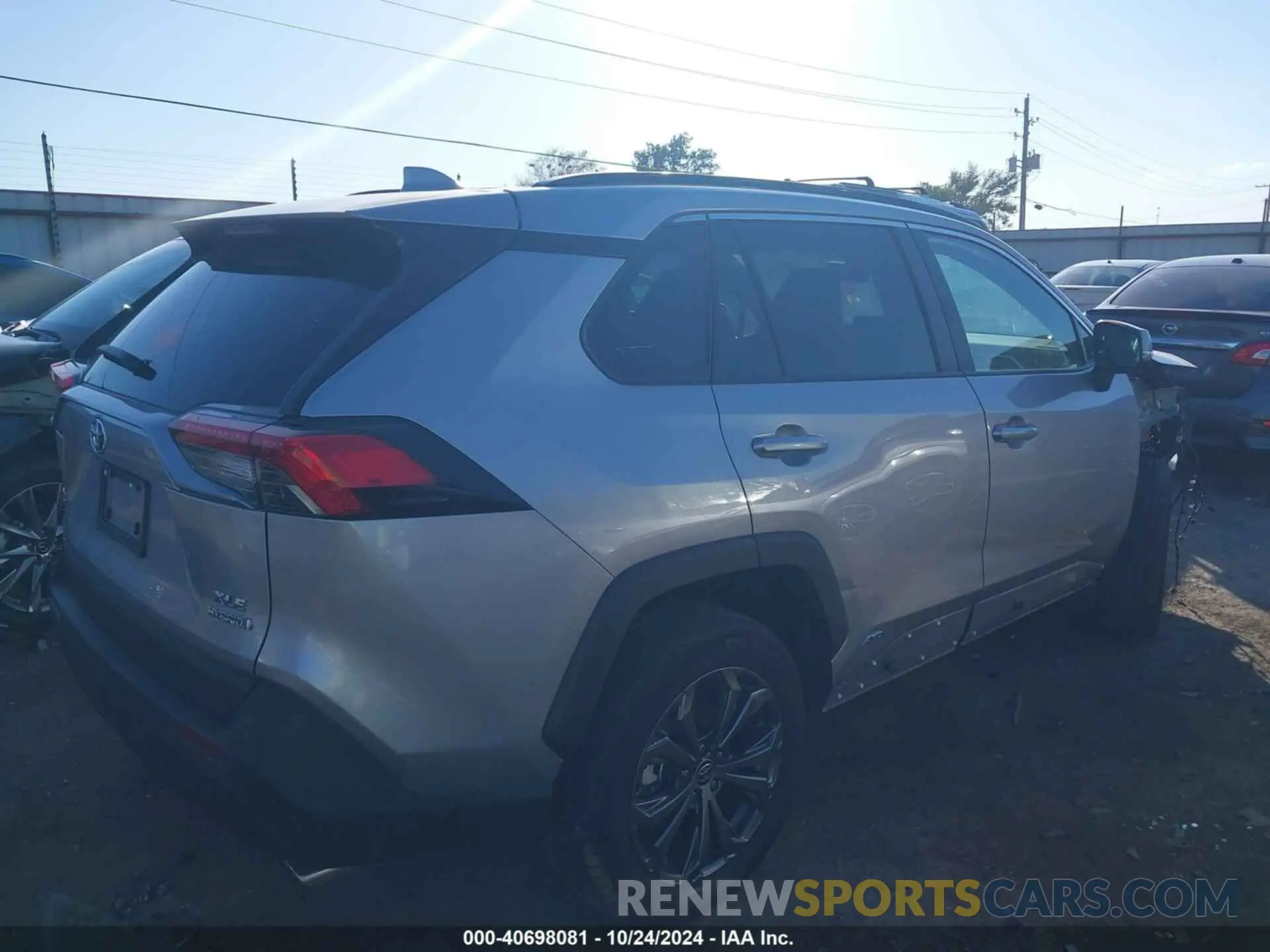 4 fotografías del automóvil dañado 4T3B6RFV4PU135826 TOYOTA RAV4 HYBRID 2023