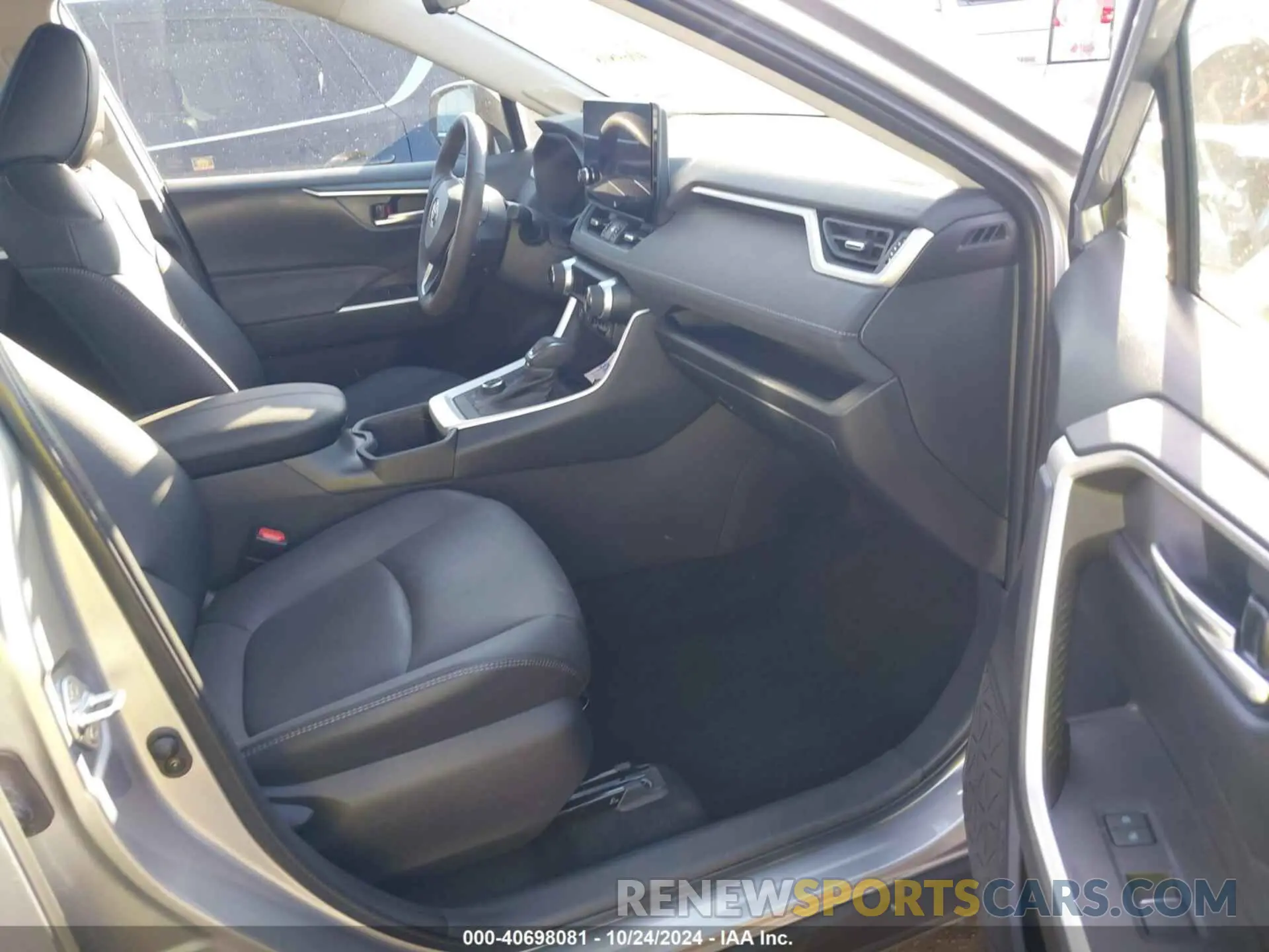 5 fotografías del automóvil dañado 4T3B6RFV4PU135826 TOYOTA RAV4 HYBRID 2023