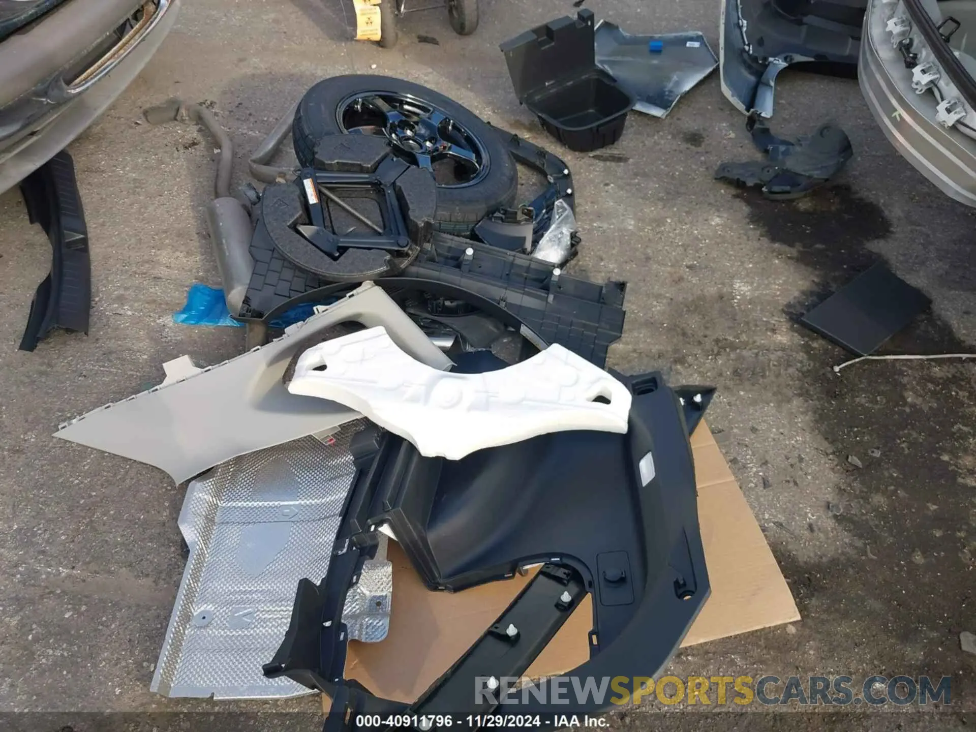 12 fotografías del automóvil dañado 4T3B6RFV5PU121837 TOYOTA RAV4 HYBRID 2023