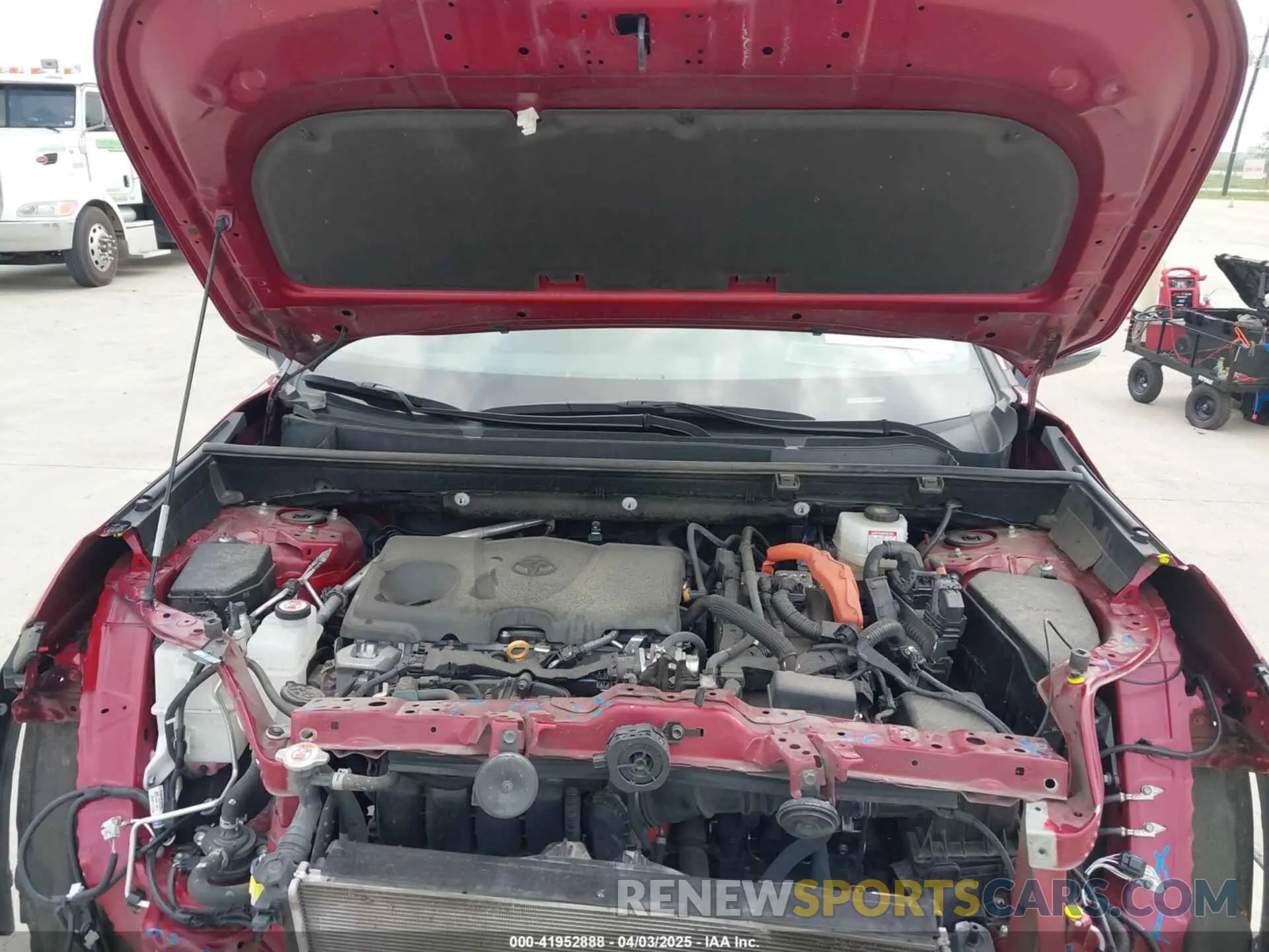 10 fotografías del automóvil dañado 4T3B6RFVXPU130842 TOYOTA RAV4 HYBRID 2023