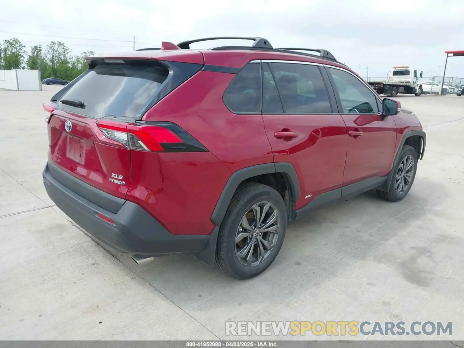 4 fotografías del automóvil dañado 4T3B6RFVXPU130842 TOYOTA RAV4 HYBRID 2023