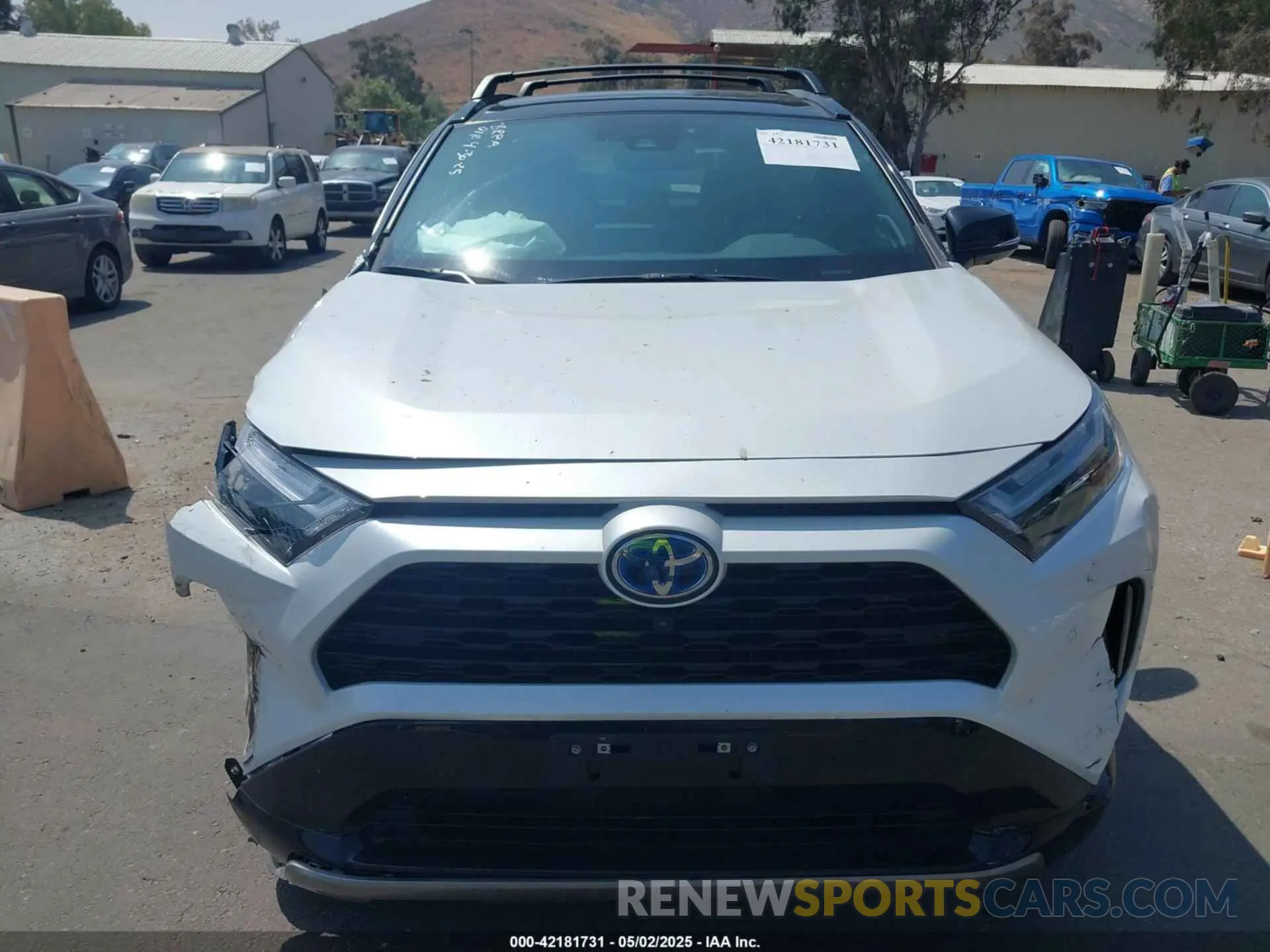 12 fotografías del automóvil dañado 4T3E6RFV0PU138218 TOYOTA RAV4 HYBRID 2023