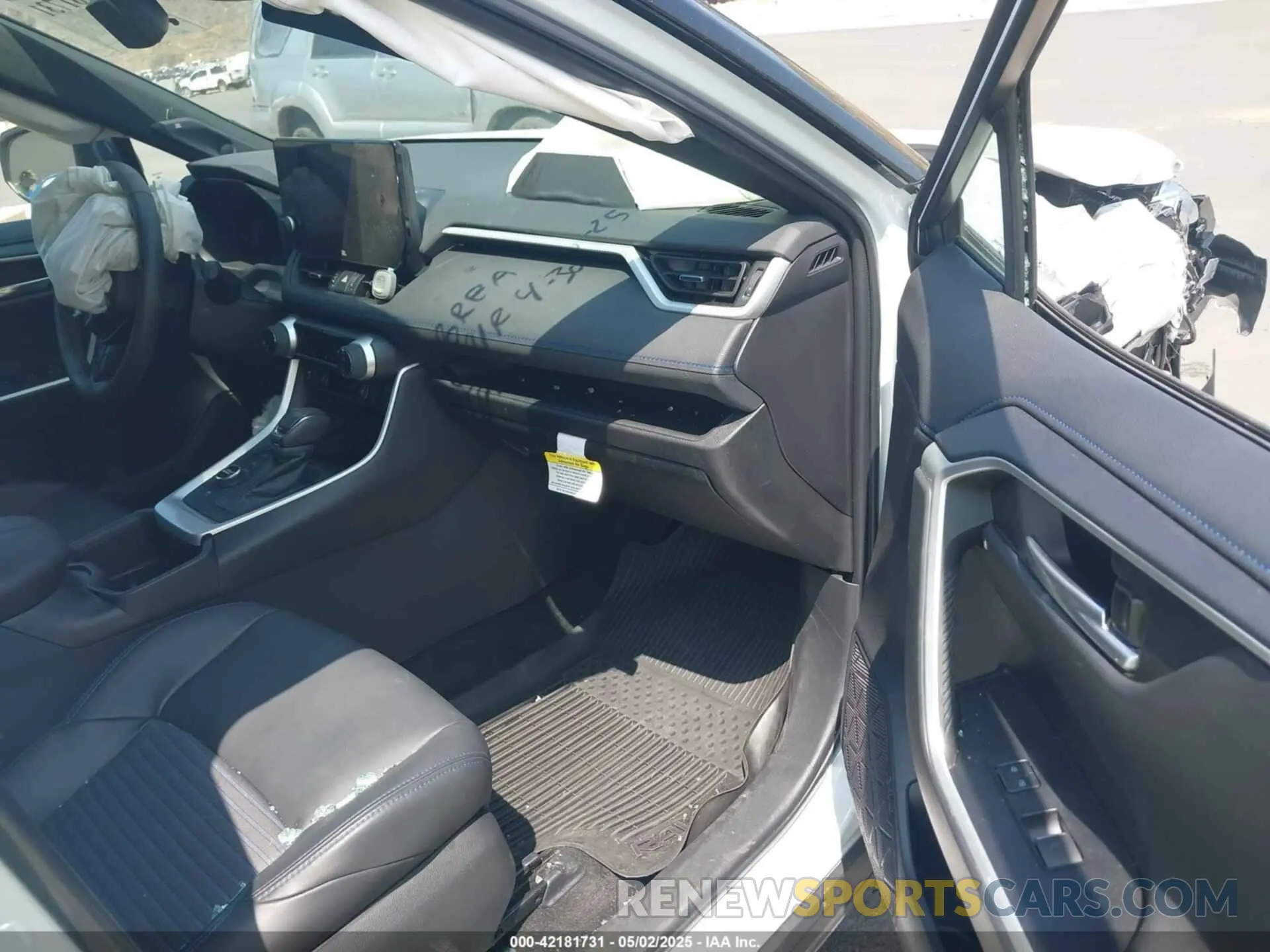 5 fotografías del automóvil dañado 4T3E6RFV0PU138218 TOYOTA RAV4 HYBRID 2023