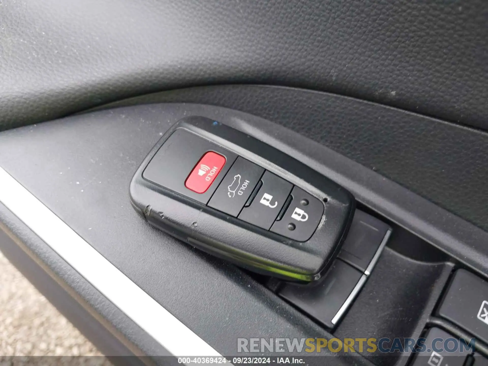 11 fotografías del automóvil dañado 4T3E6RFV8PU127225 TOYOTA RAV4 HYBRID 2023