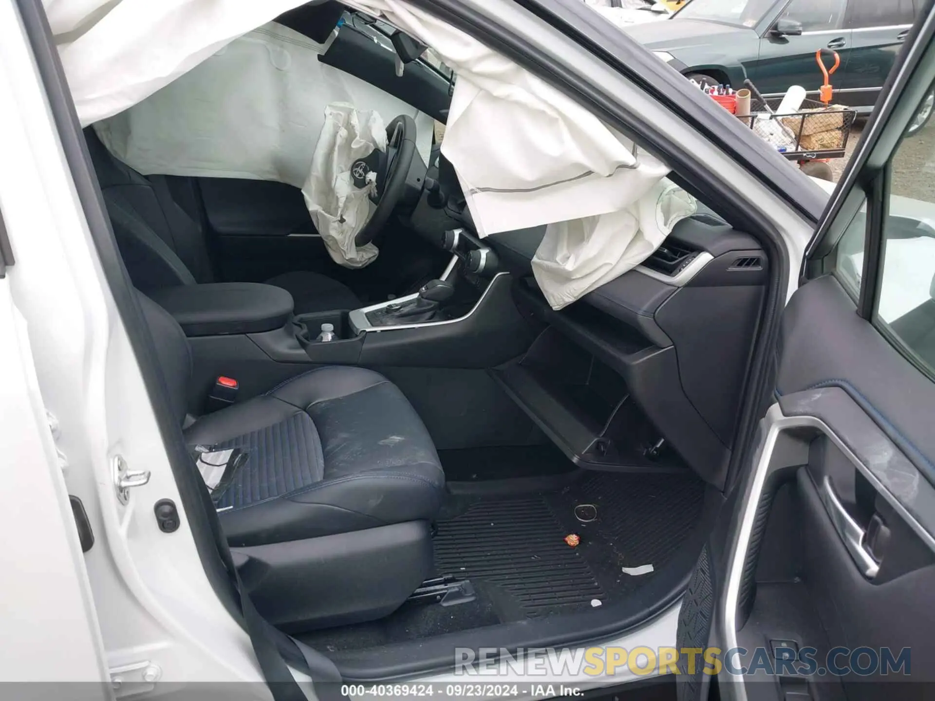 5 fotografías del automóvil dañado 4T3E6RFV8PU127225 TOYOTA RAV4 HYBRID 2023