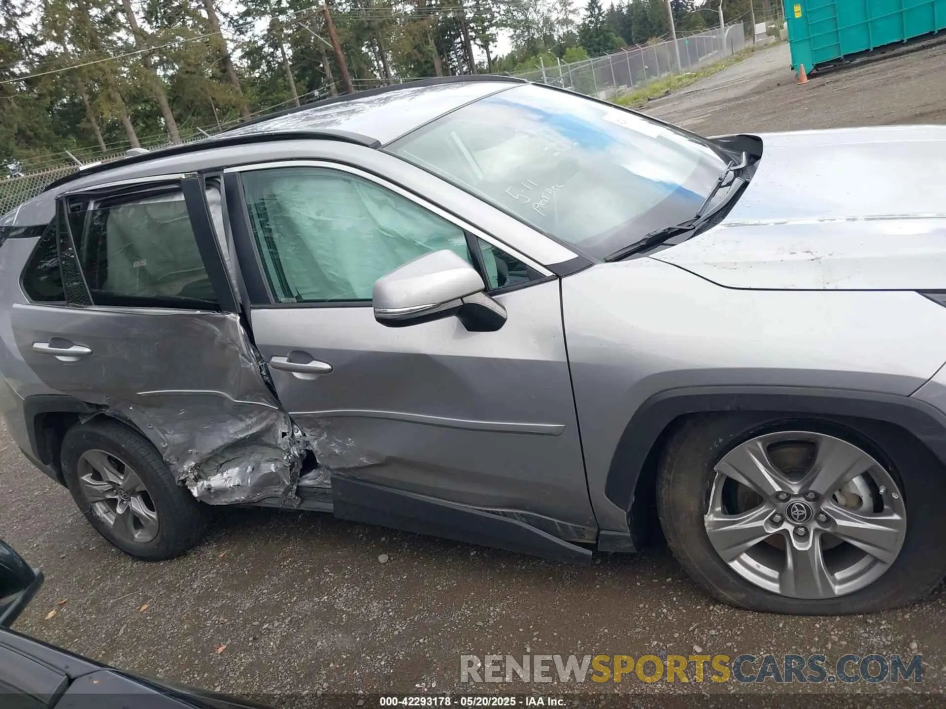 13 fotografías del automóvil dañado 4T3MWRFV2PU086909 TOYOTA RAV4 HYBRID 2023