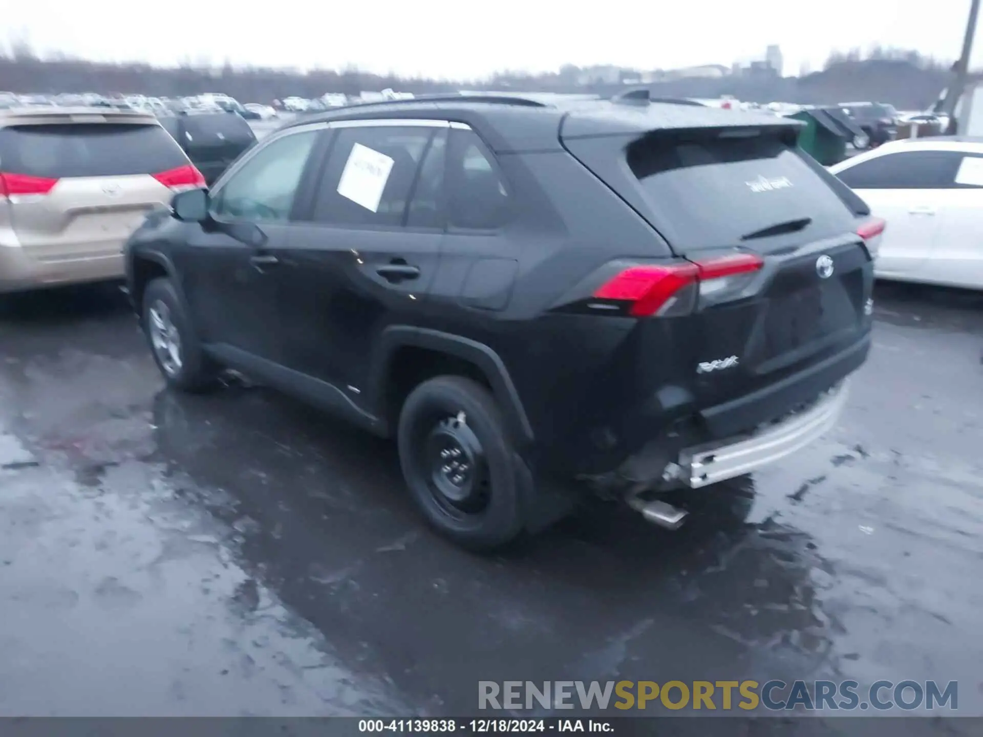 3 fotografías del automóvil dañado 4T3RWRFVXPU102764 TOYOTA RAV4 HYBRID 2023
