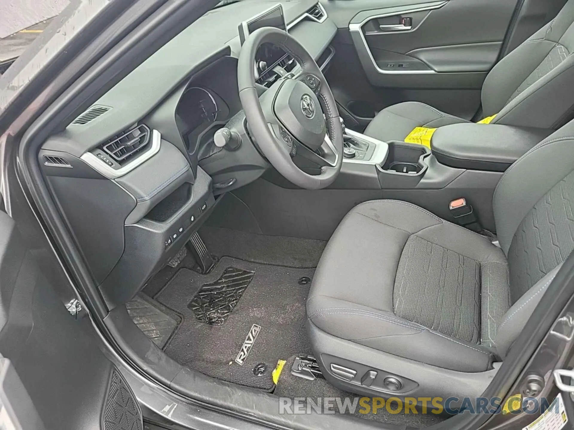 13 fotografías del automóvil dañado 4T3T6RFV9PU133364 TOYOTA RAV4 HYBRID 2023