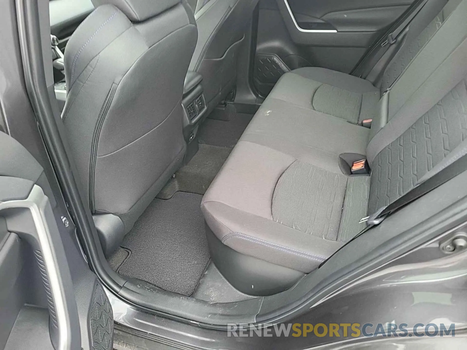 19 fotografías del automóvil dañado 4T3T6RFV9PU133364 TOYOTA RAV4 HYBRID 2023