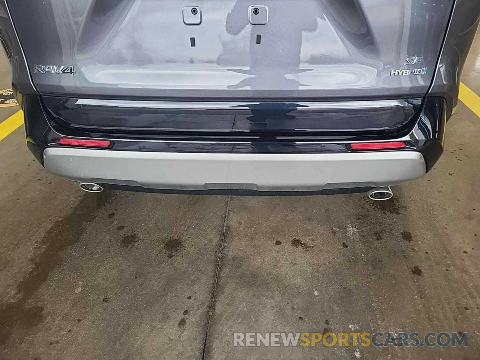 8 fotografías del automóvil dañado 4T3T6RFV9PU133364 TOYOTA RAV4 HYBRID 2023