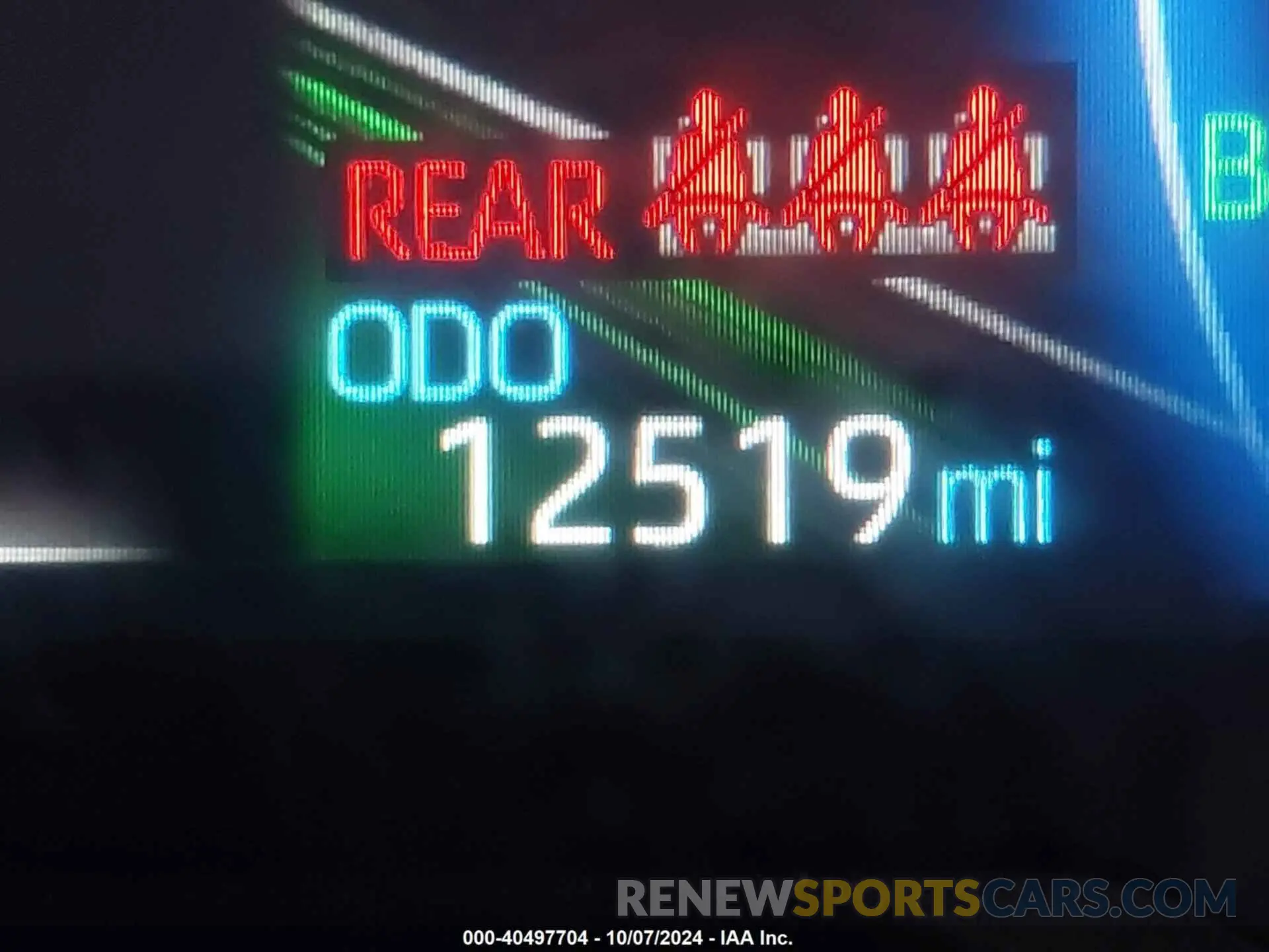 15 fotografías del automóvil dañado JTM16RFV1PD104140 TOYOTA RAV4 HYBRID 2023